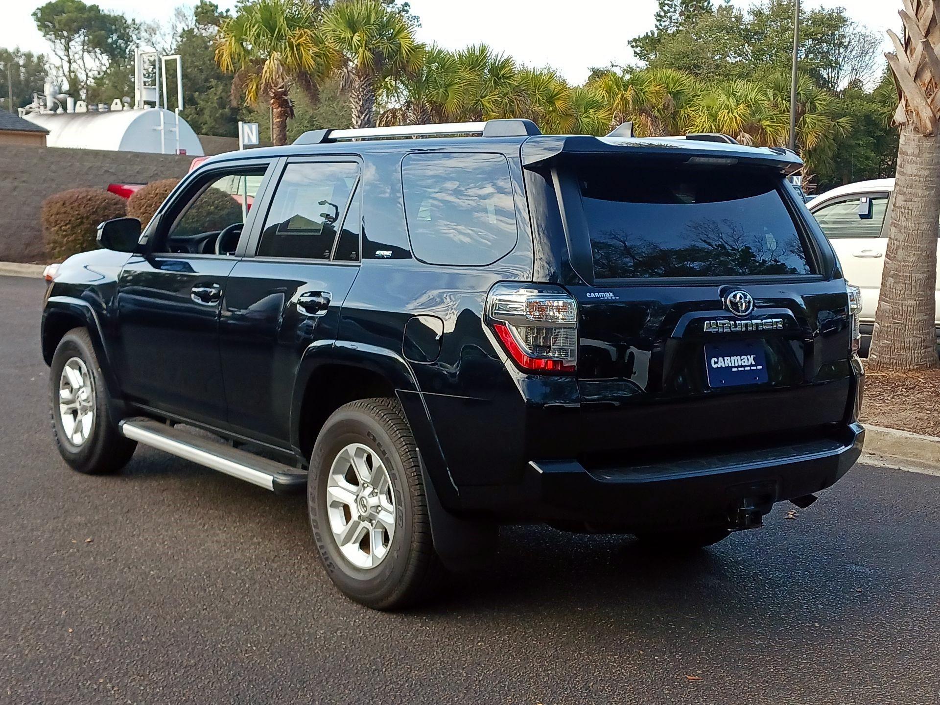 Thumbnail: 2023 Toyota 4Runner - 7