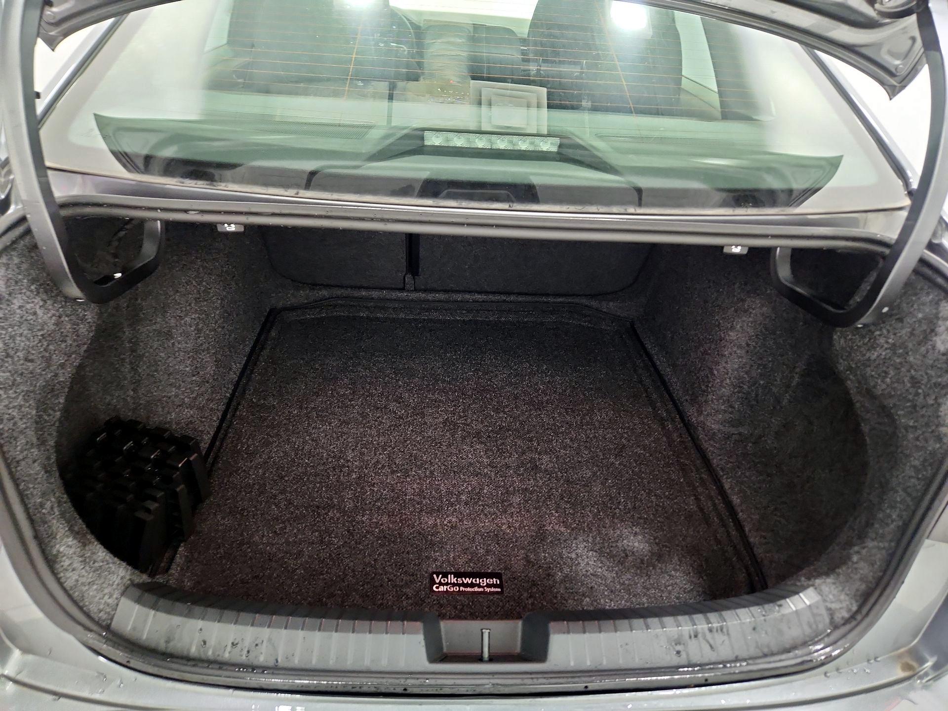 Thumbnail: 2025 Volkswagen Jetta - 20