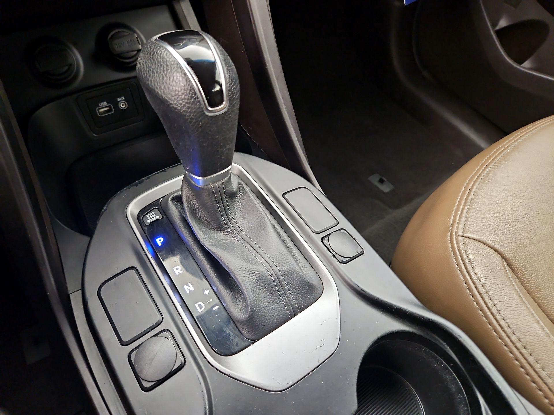 Thumbnail: 2017 Hyundai Santa Fe - 17