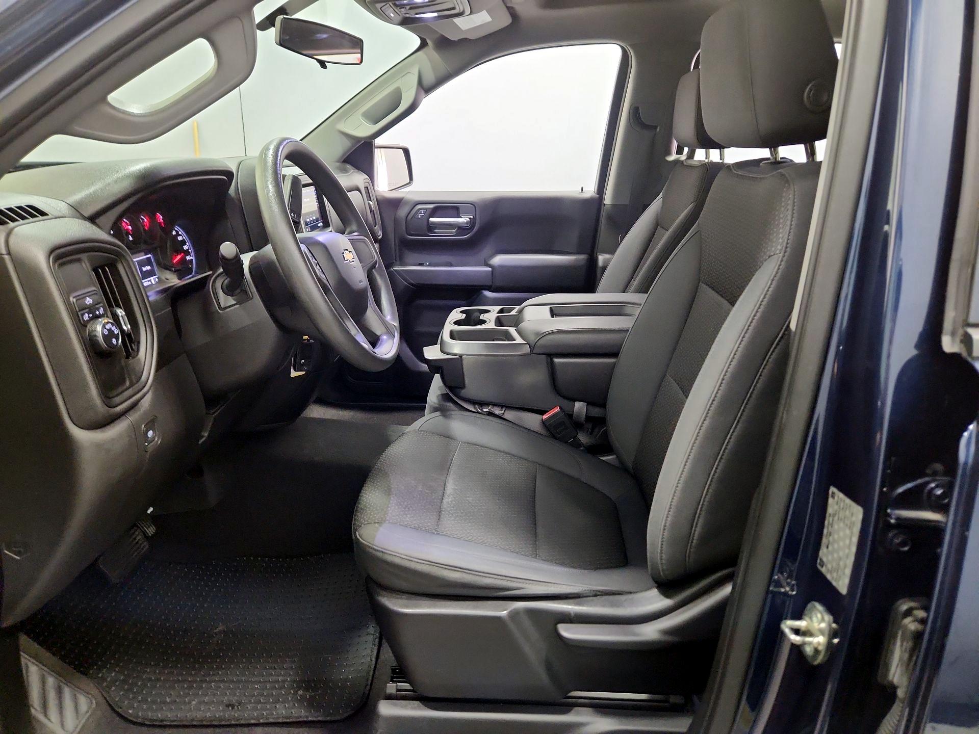 Thumbnail: 2019 Chevrolet Silverado 1500 - 11