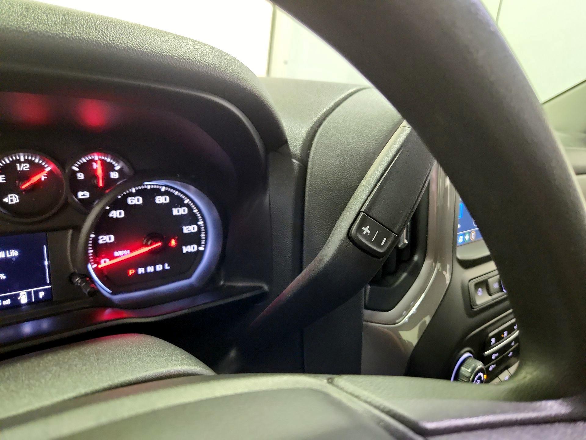 Thumbnail: 2019 Chevrolet Silverado 1500 - 17