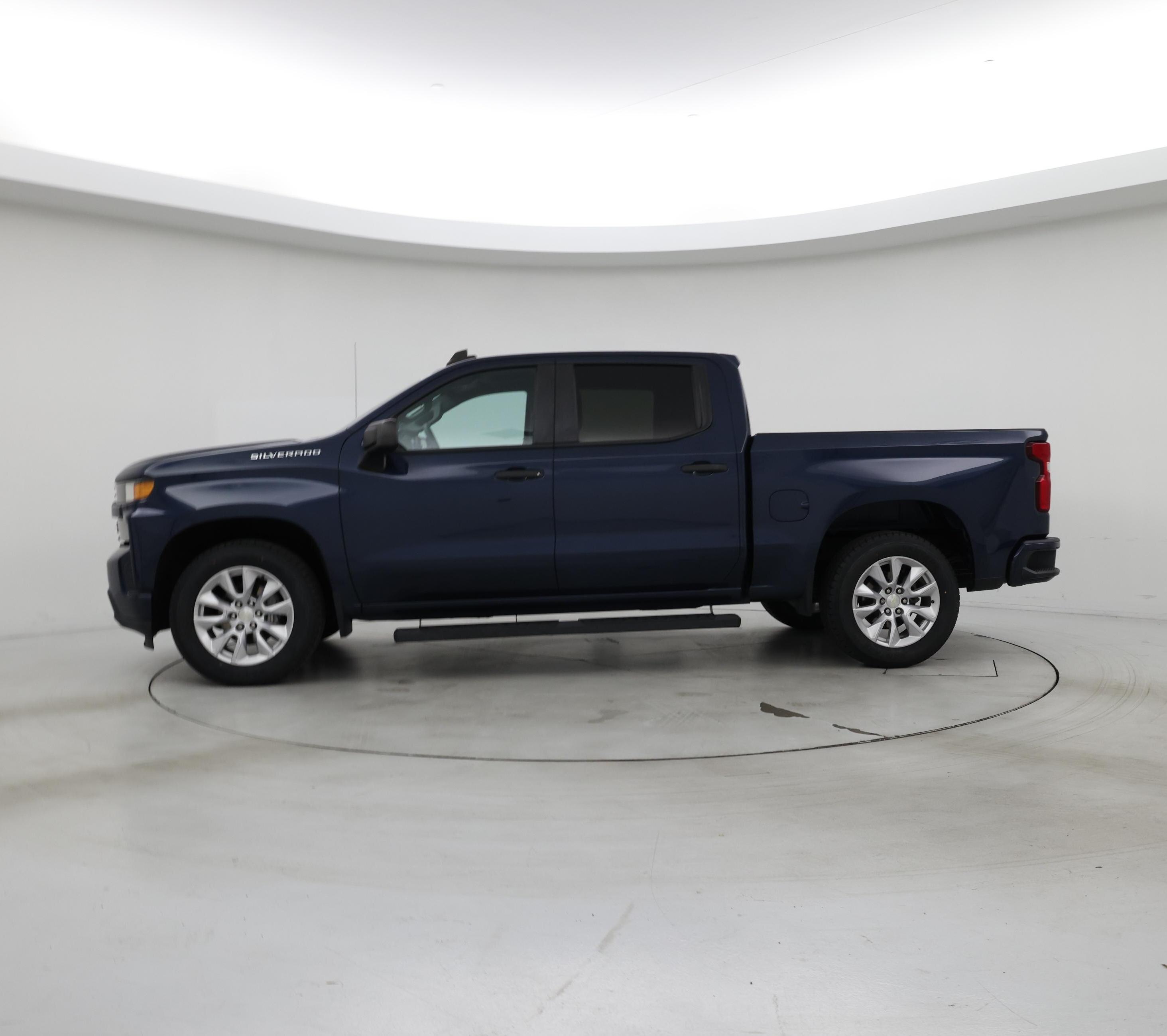 Thumbnail: 2019 Chevrolet Silverado 1500 - 3