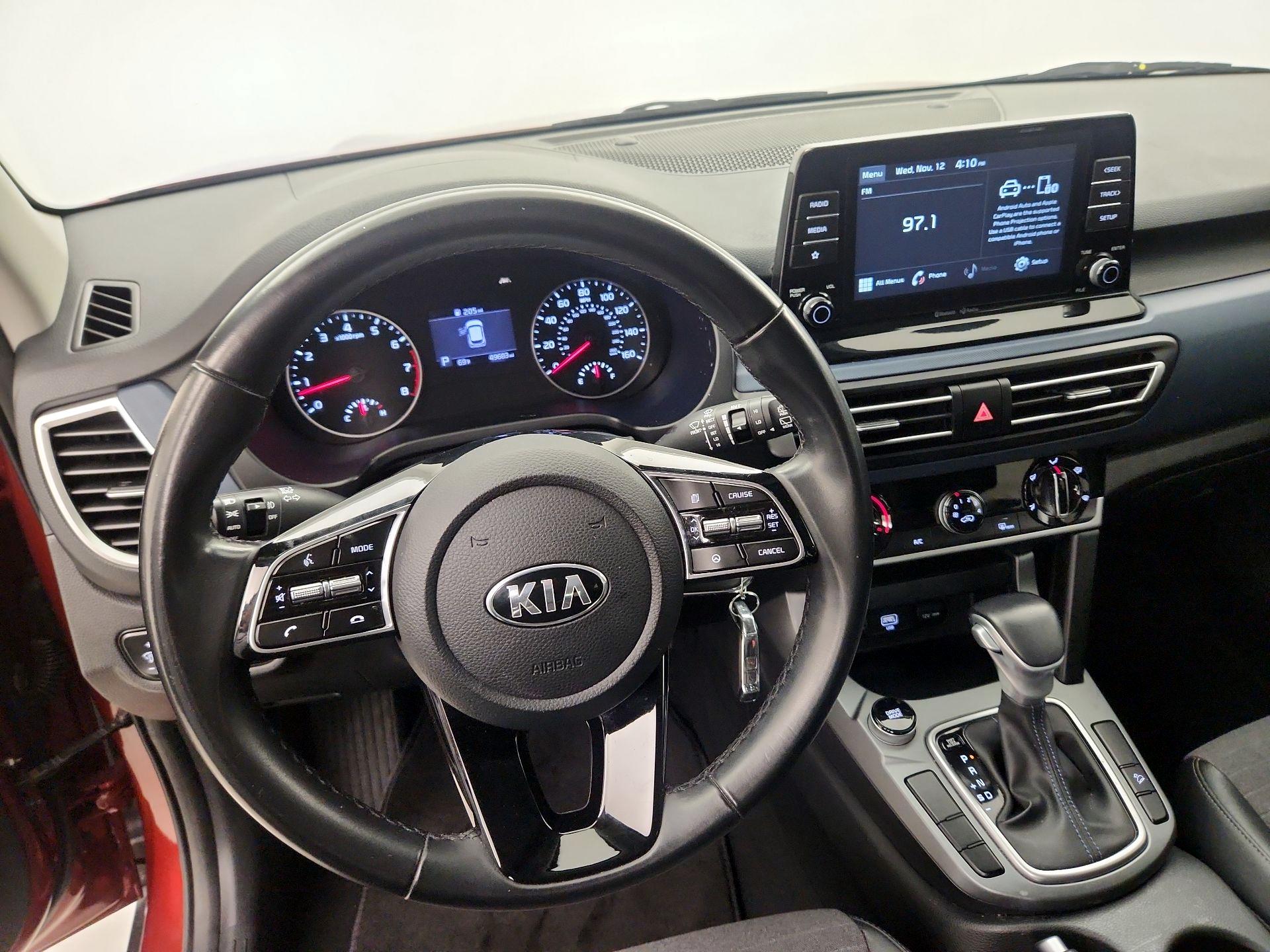 Thumbnail: 2021 Kia Seltos - 10