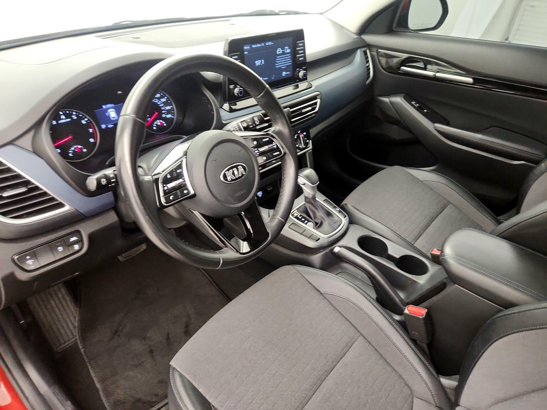 Thumbnail: 2021 Kia Seltos - 11