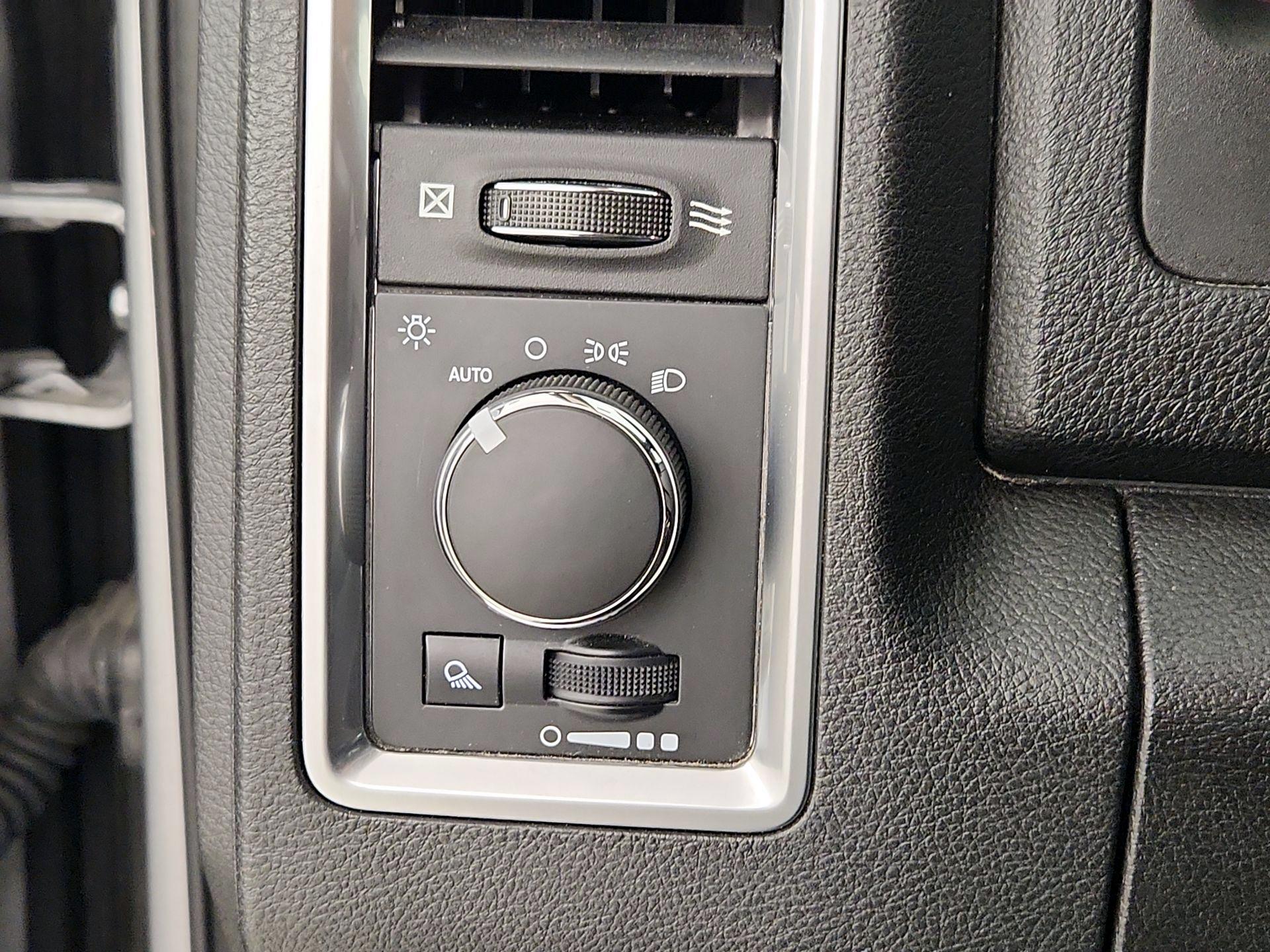 Thumbnail: 2023 RAM 1500 Classic - 13