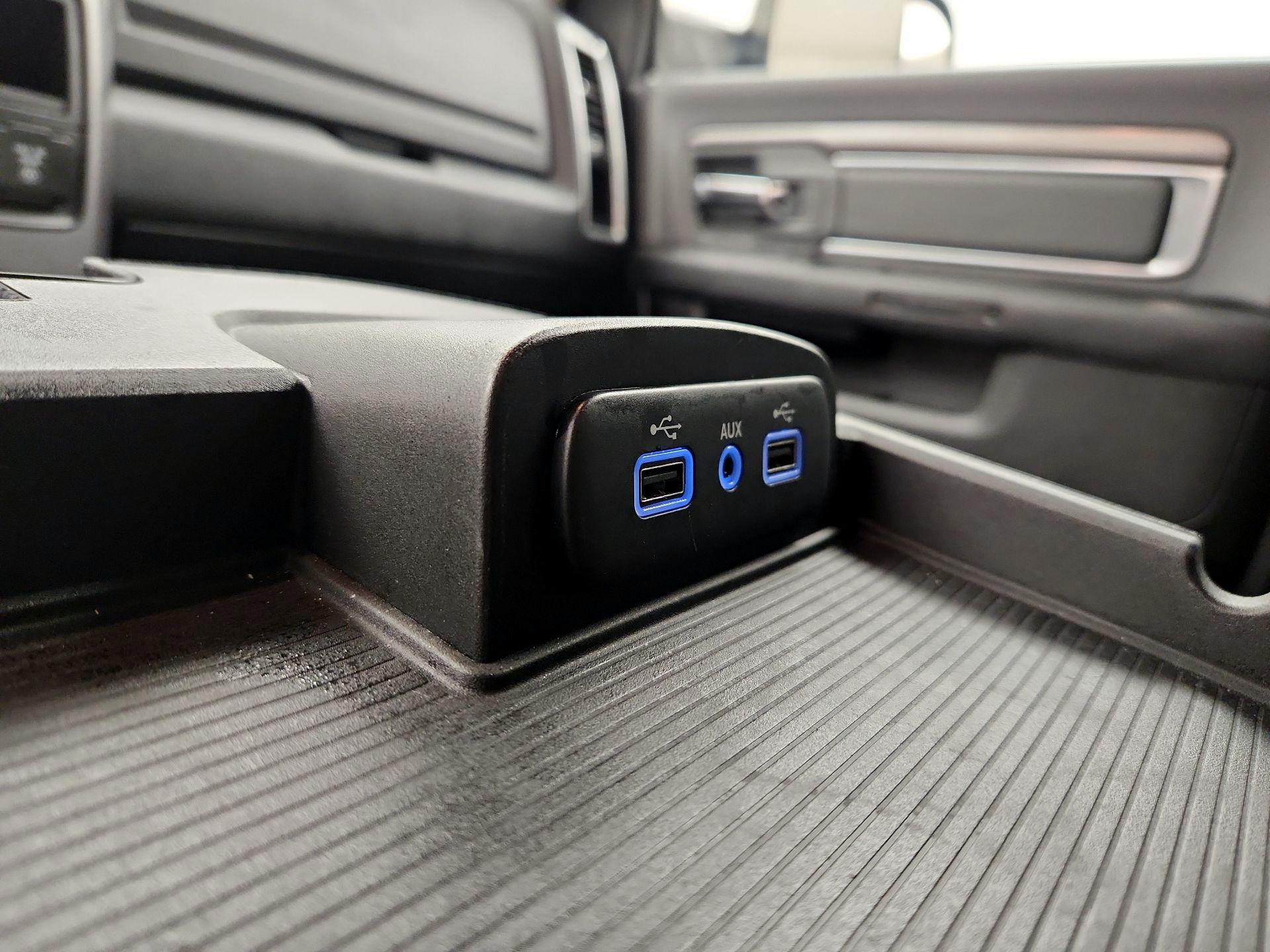 Thumbnail: 2023 RAM 1500 Classic - 19