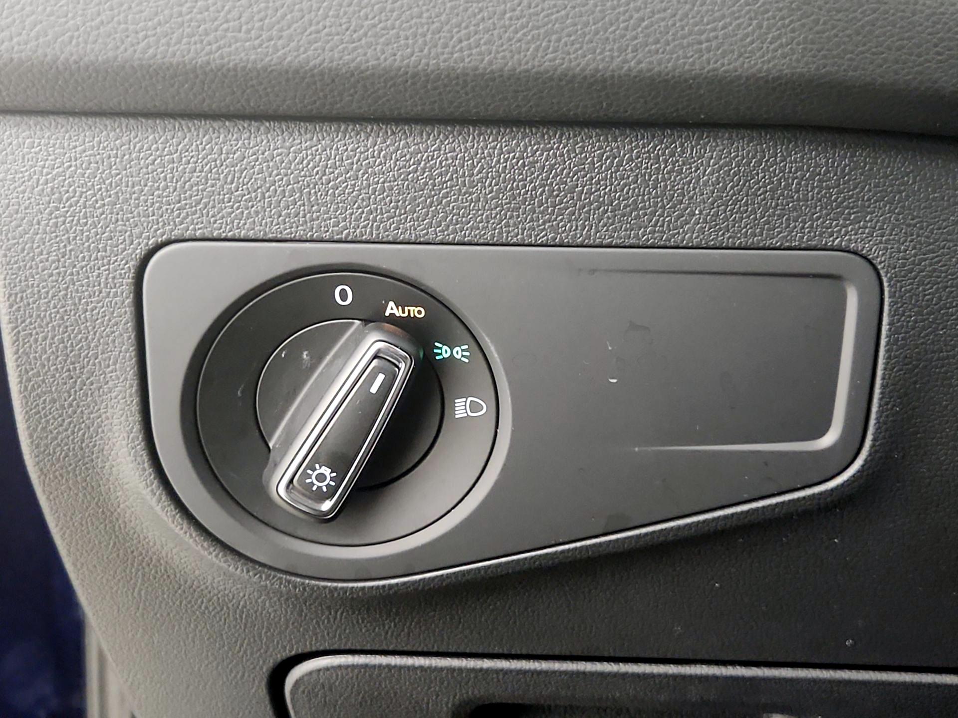 Thumbnail: 2024 Volkswagen Tiguan - 13