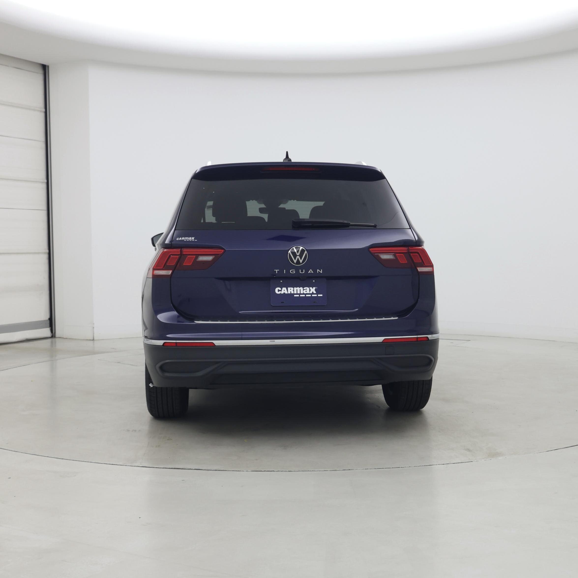 Thumbnail: 2024 Volkswagen Tiguan - 6