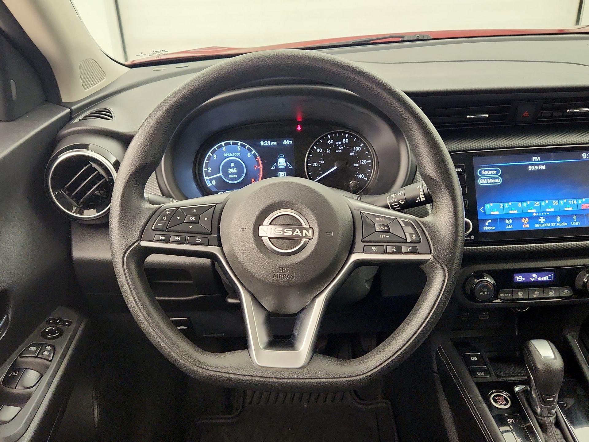 Thumbnail: 2022 Nissan Kicks - 10