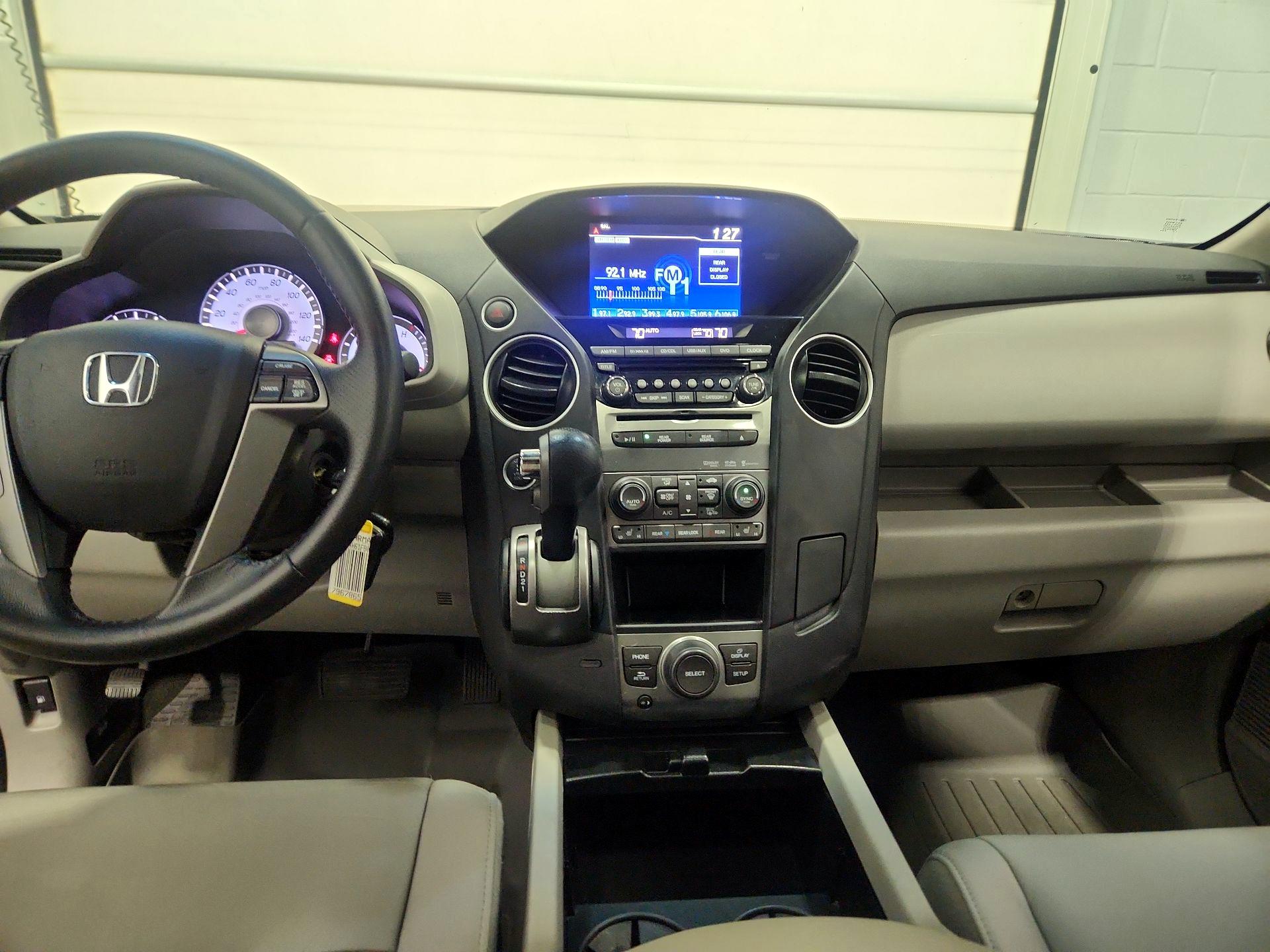 Thumbnail: 2015 Honda Pilot - 9