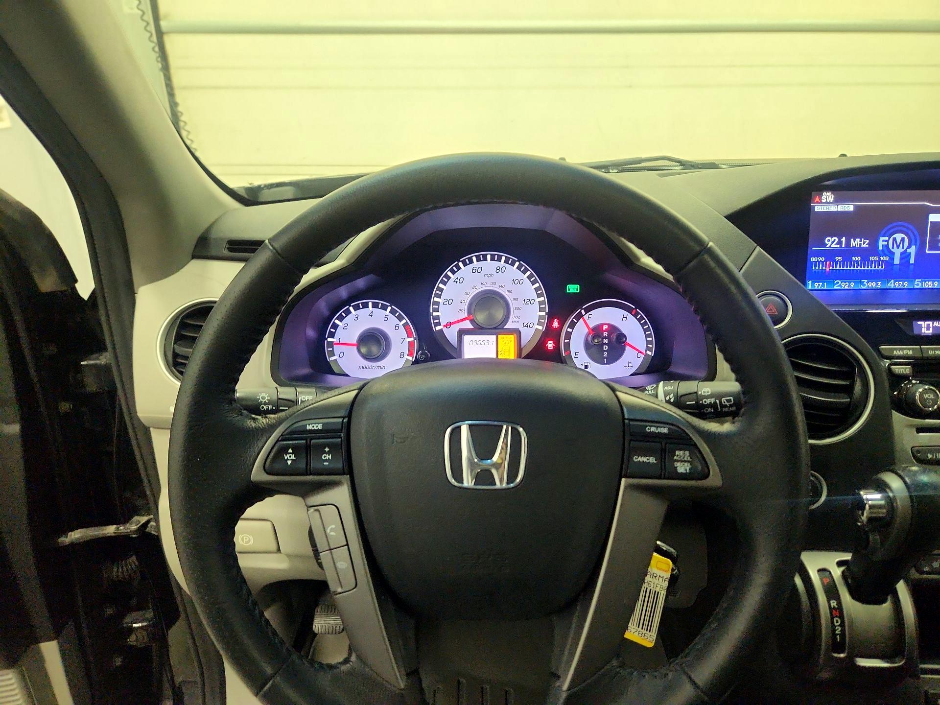 Thumbnail: 2015 Honda Pilot - 10