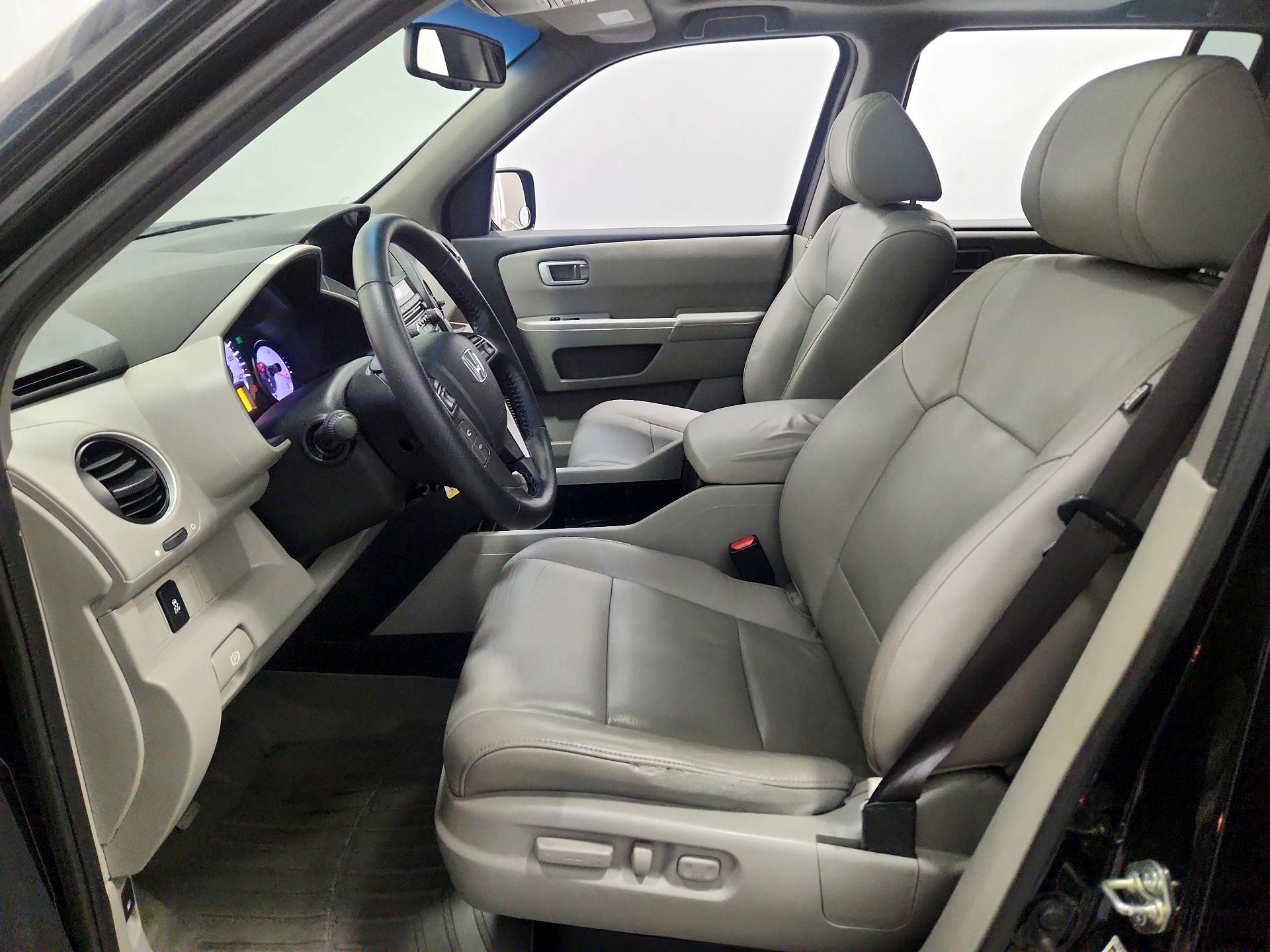 Thumbnail: 2015 Honda Pilot - 11