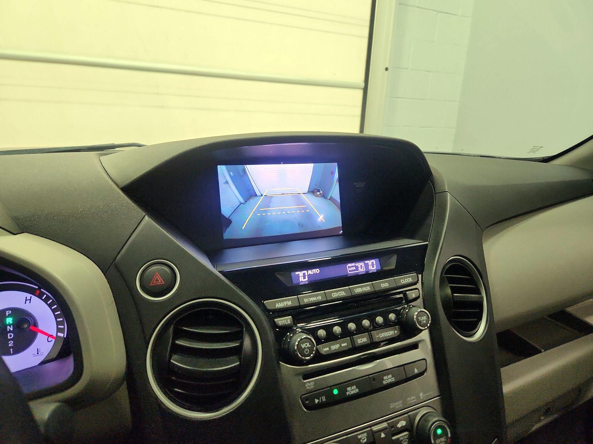 Thumbnail: 2015 Honda Pilot - 14