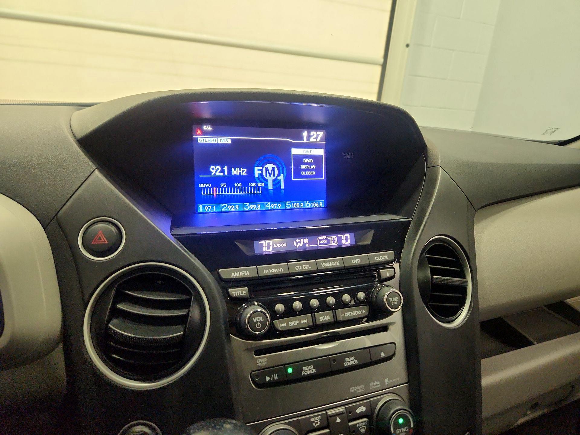 Thumbnail: 2015 Honda Pilot - 15