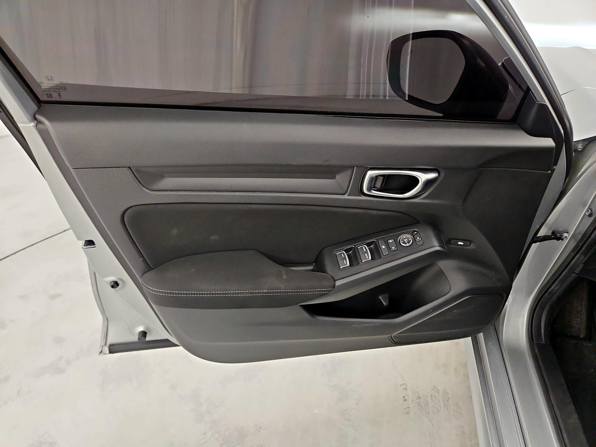 Thumbnail: 2025 Honda Civic - 12