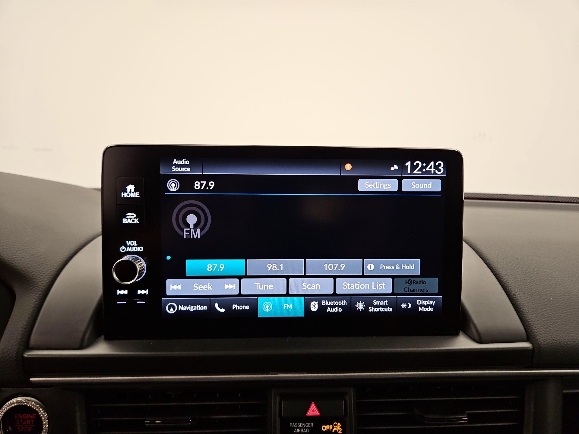 Thumbnail: 2024 Honda Pilot - 16