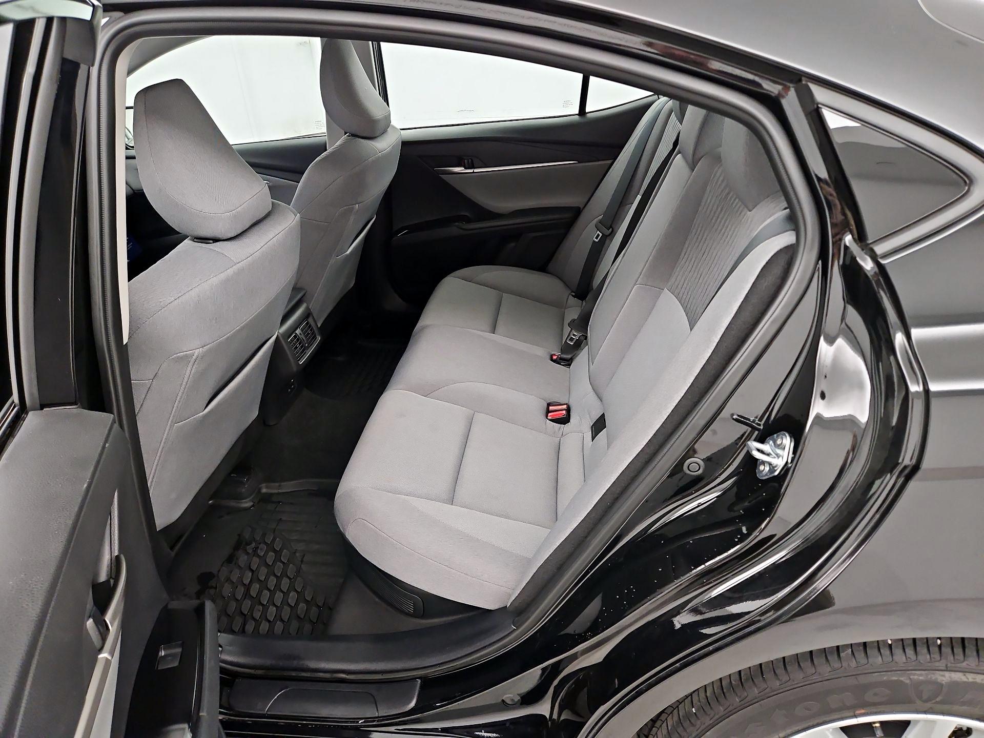 Thumbnail: 2025 Toyota Camry - 19