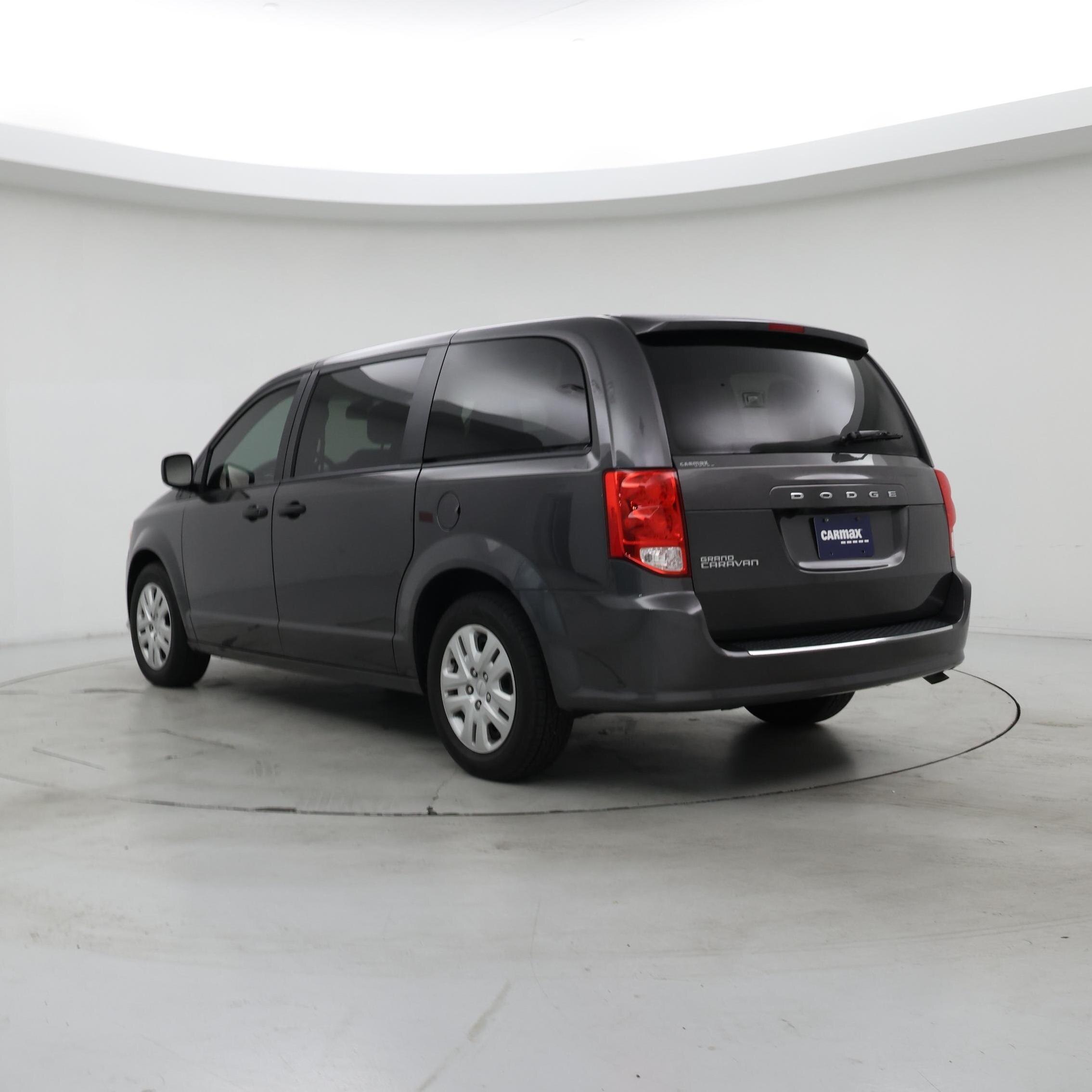 Thumbnail: 2019 Dodge Grand Caravan - 2