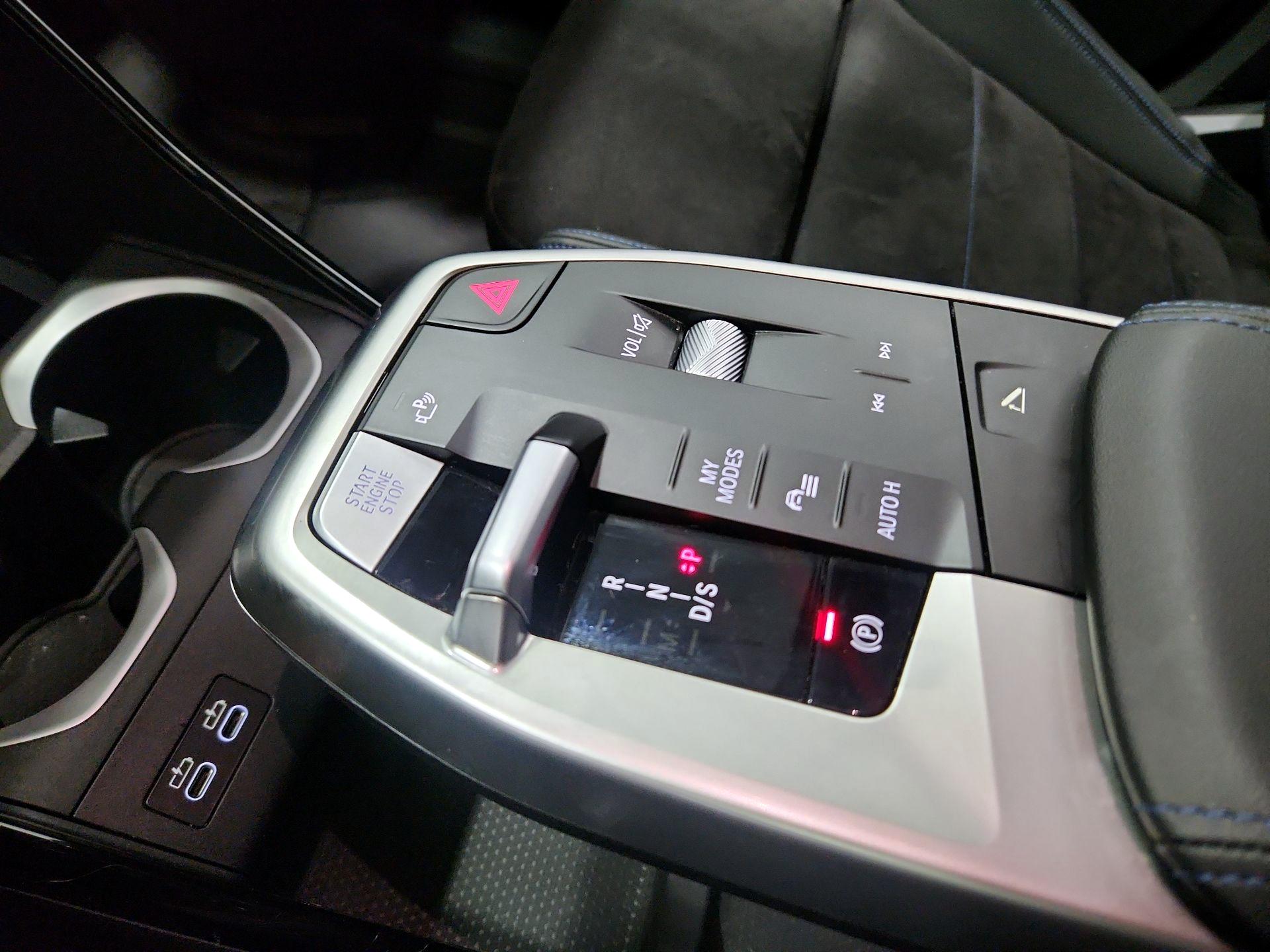 Thumbnail: 2025 BMW X1 - 17