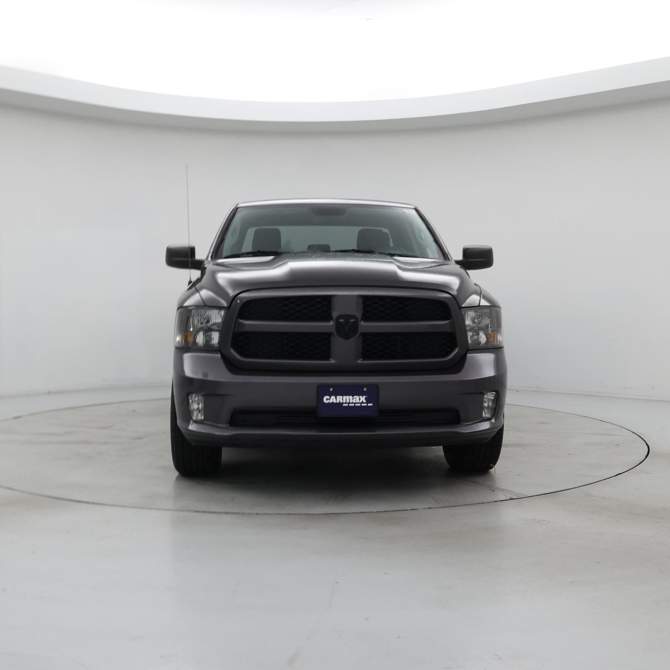 Thumbnail: 2019 RAM 1500 Classic - 5