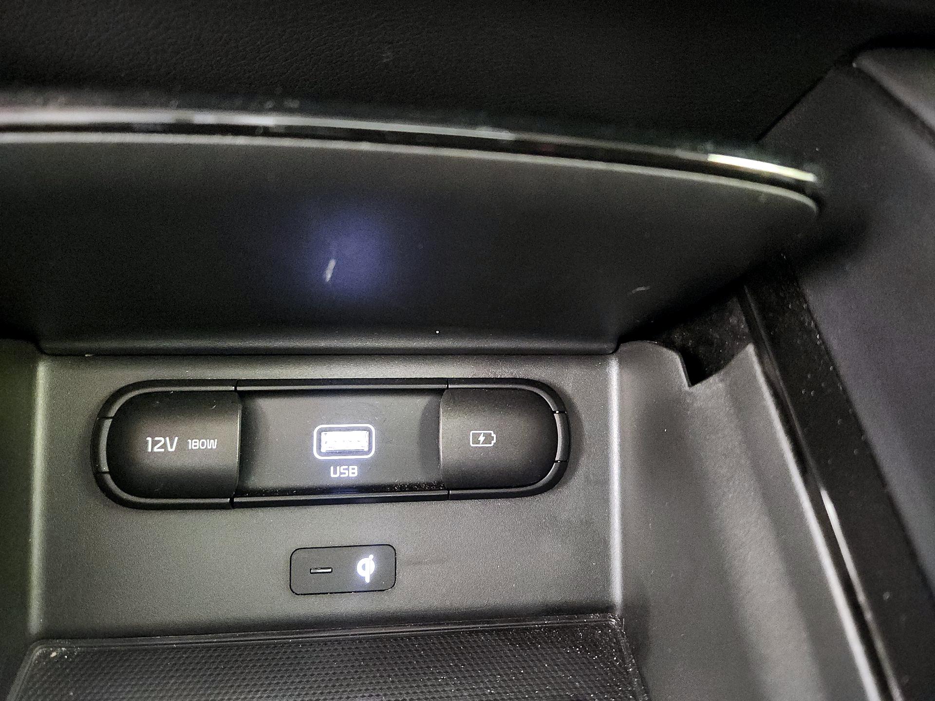 Thumbnail: 2022 Kia Telluride - 18