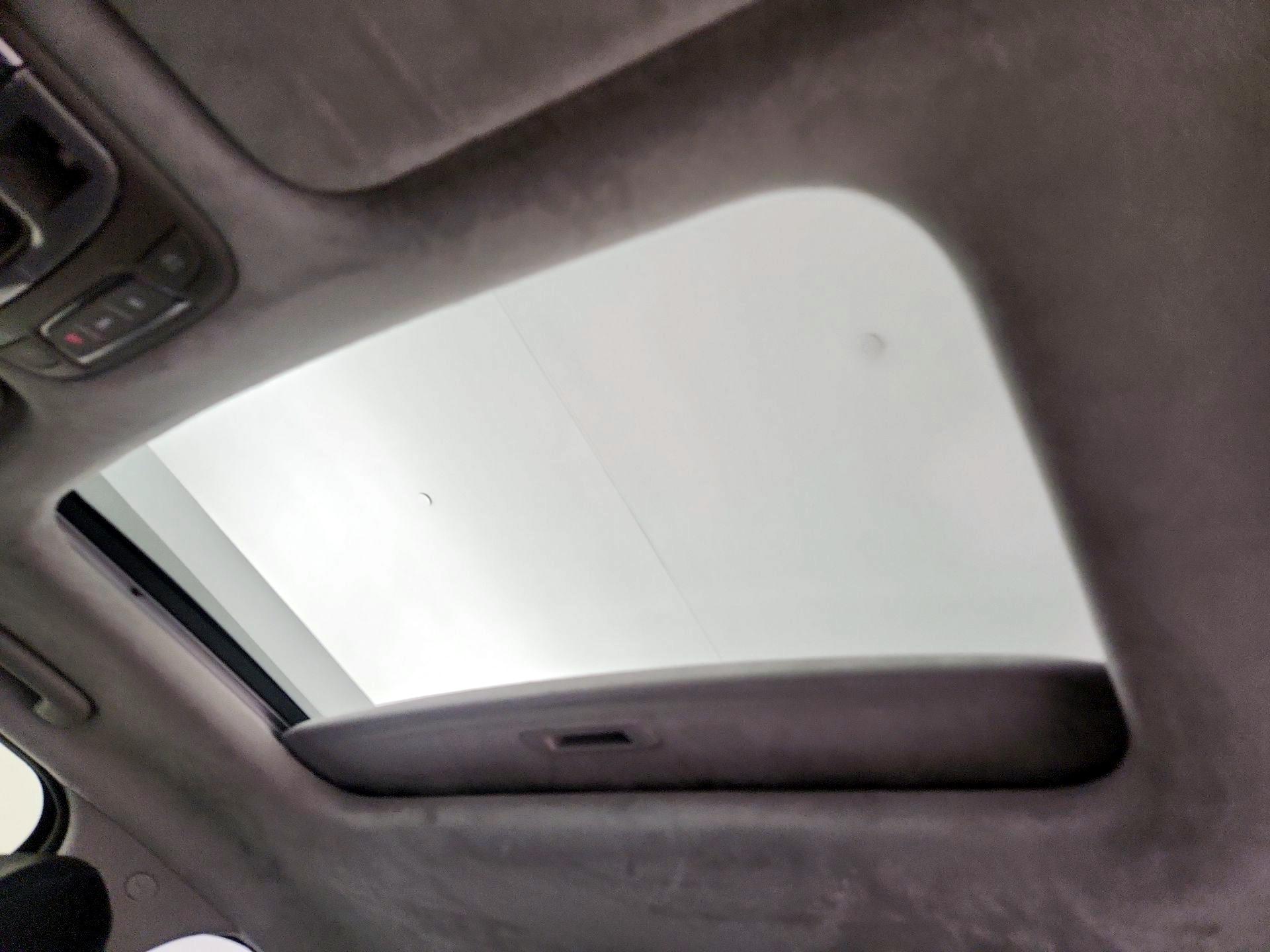 Thumbnail: 2022 Kia Telluride - 19