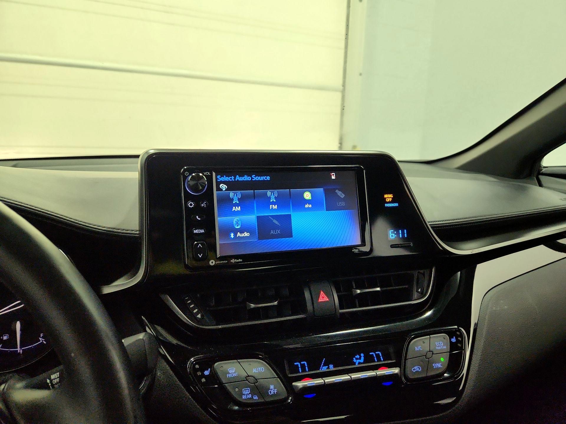 Thumbnail: 2018 Toyota C-HR - 15