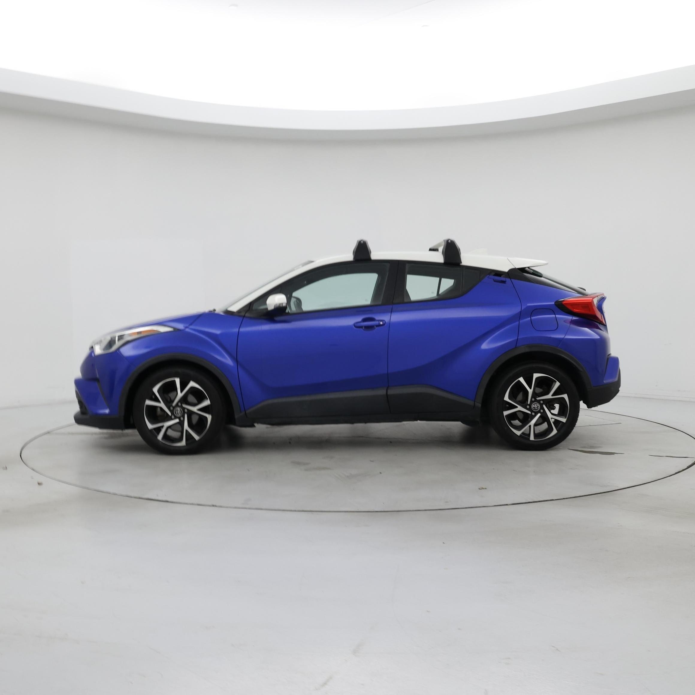 Thumbnail: 2018 Toyota C-HR - 3