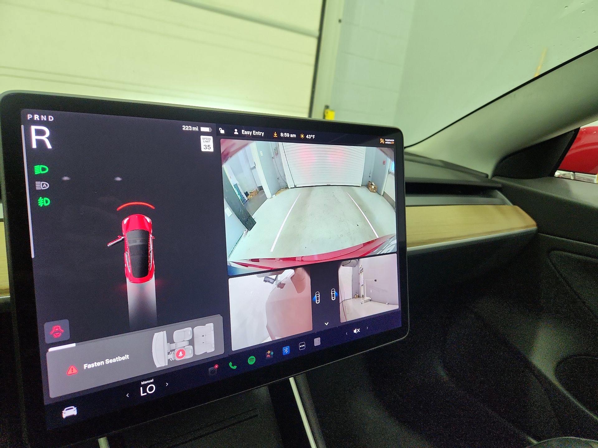 Thumbnail: 2019 Tesla Model 3 - 15