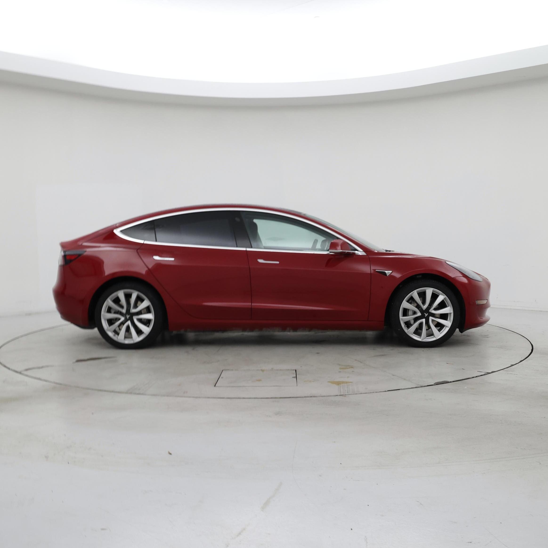 Thumbnail: 2019 Tesla Model 3 - 7