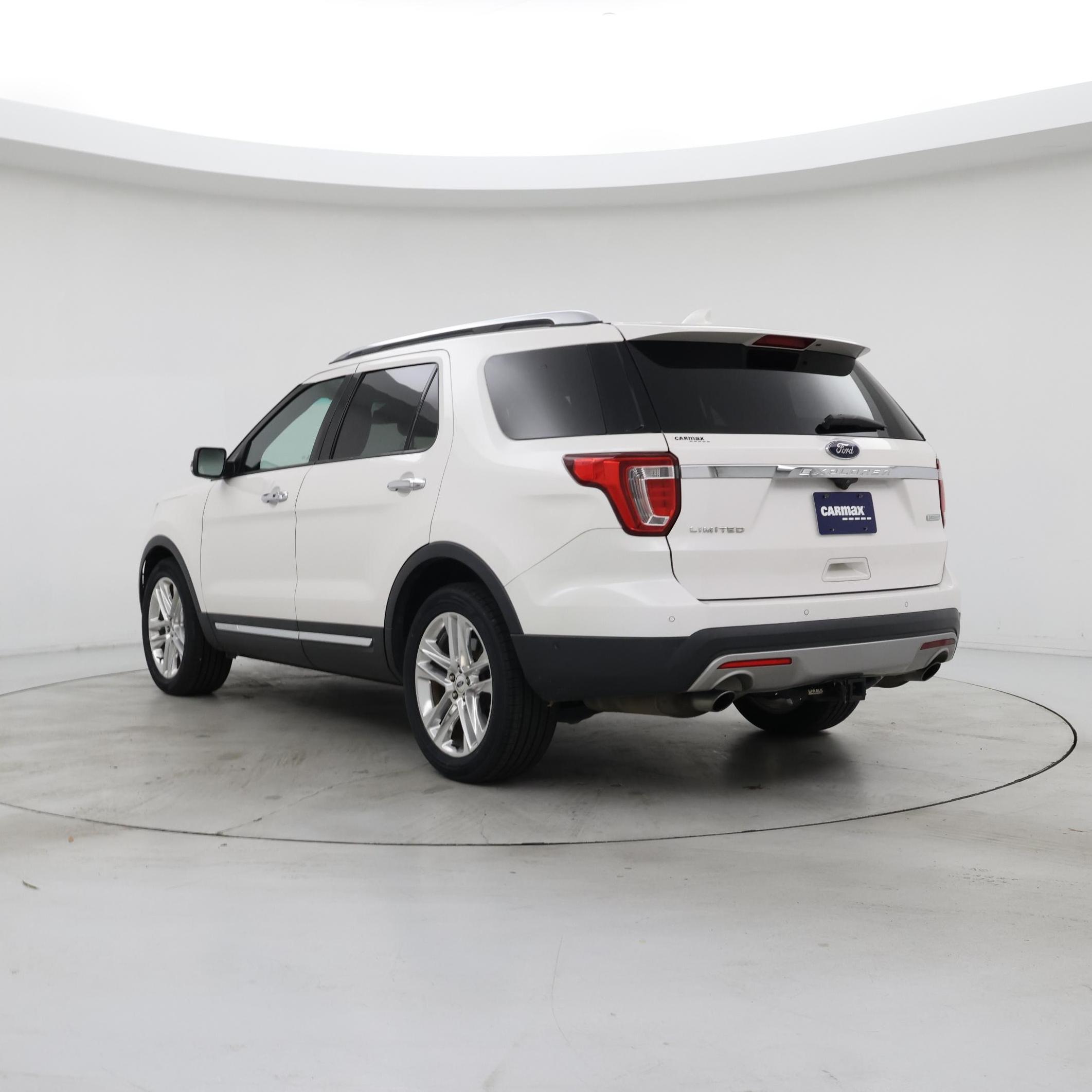 Thumbnail: 2017 Ford Explorer - 2