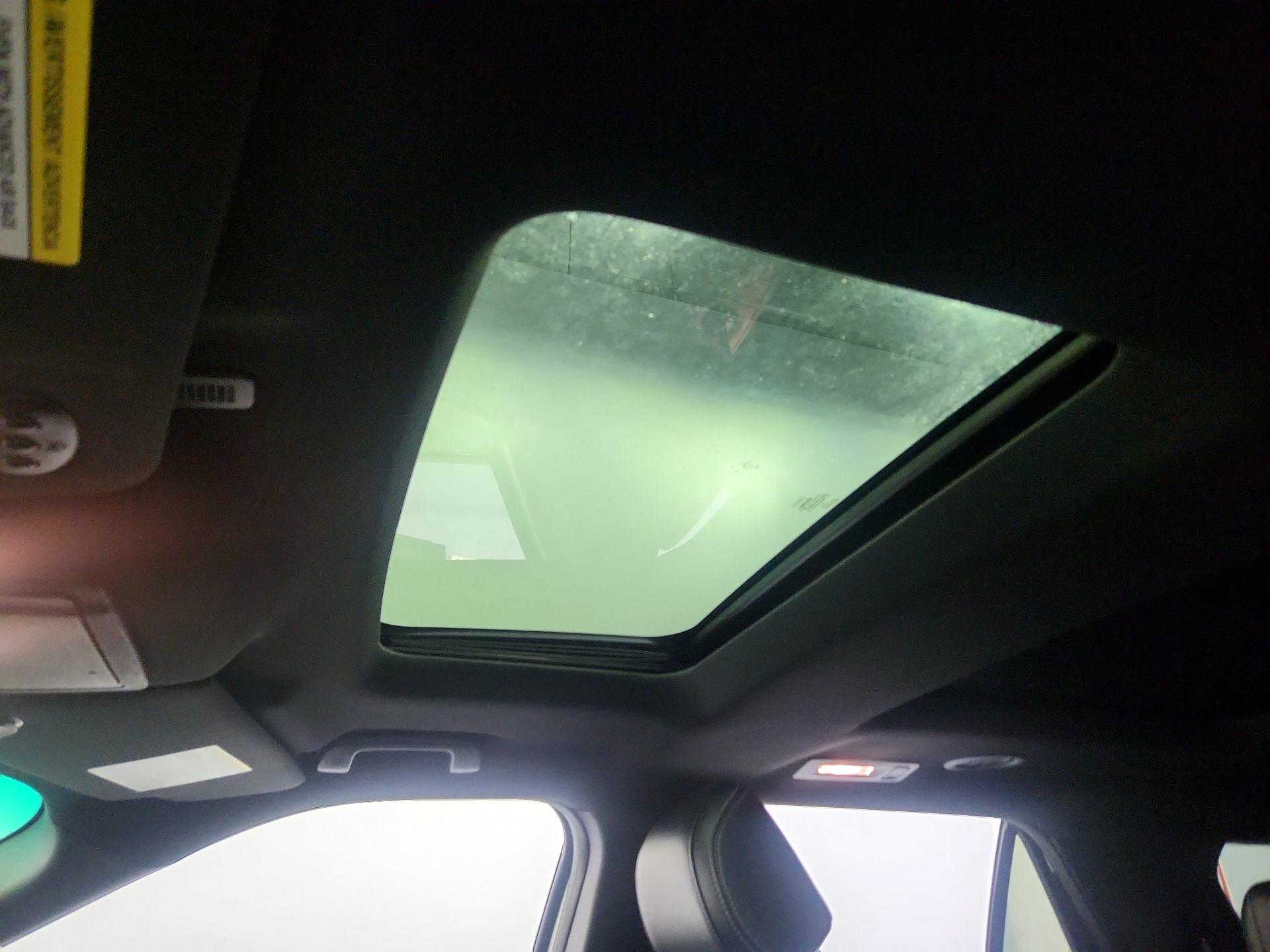 Thumbnail: 2017 Ford Explorer - 20