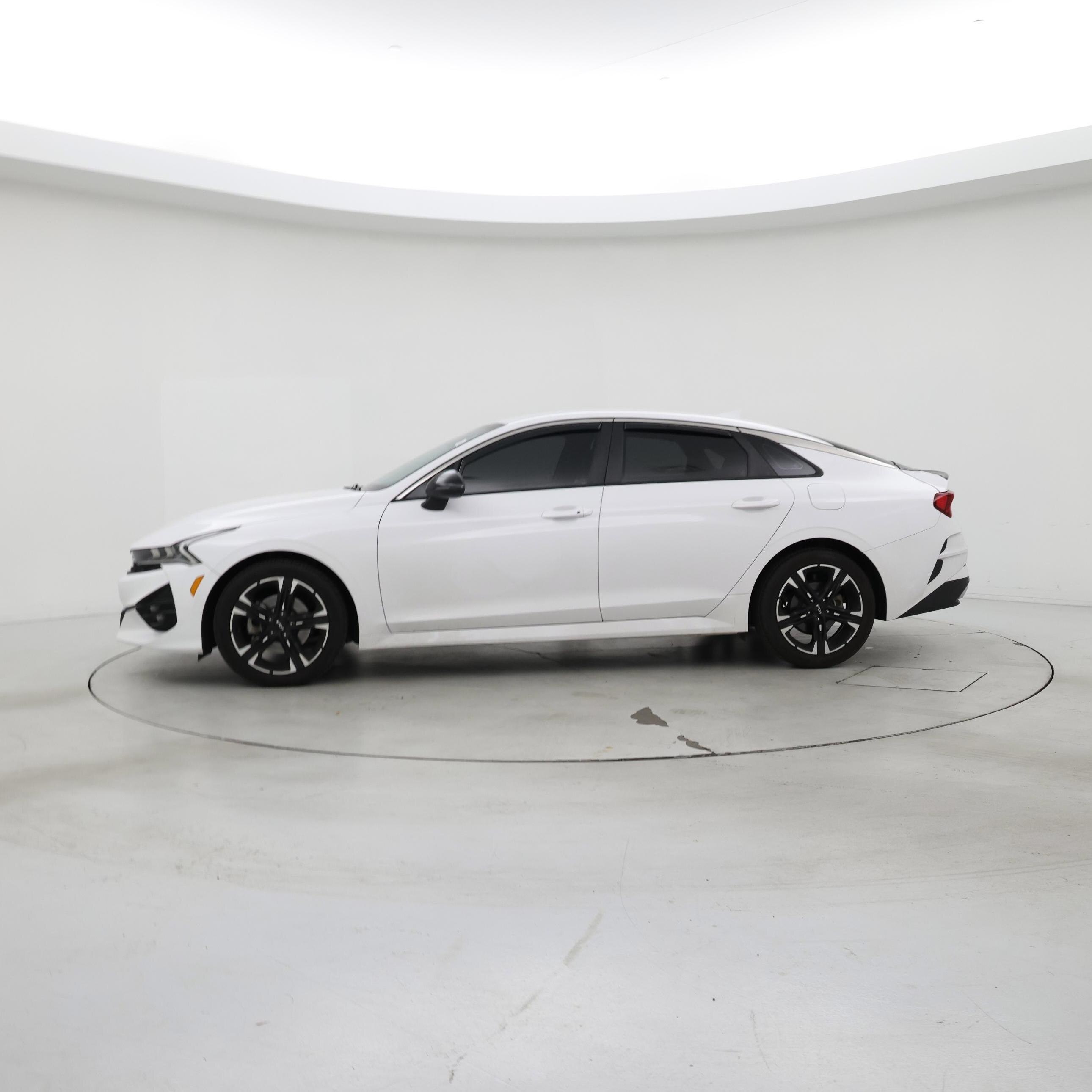 Thumbnail: 2024 Kia K5 - 3