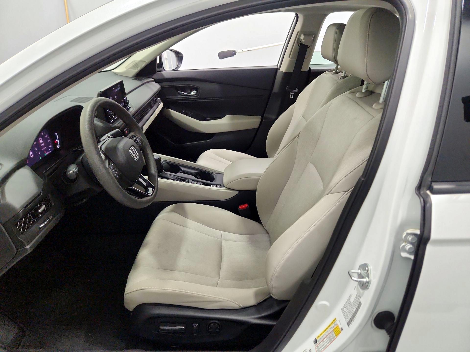 Thumbnail: 2023 Honda Accord - 11