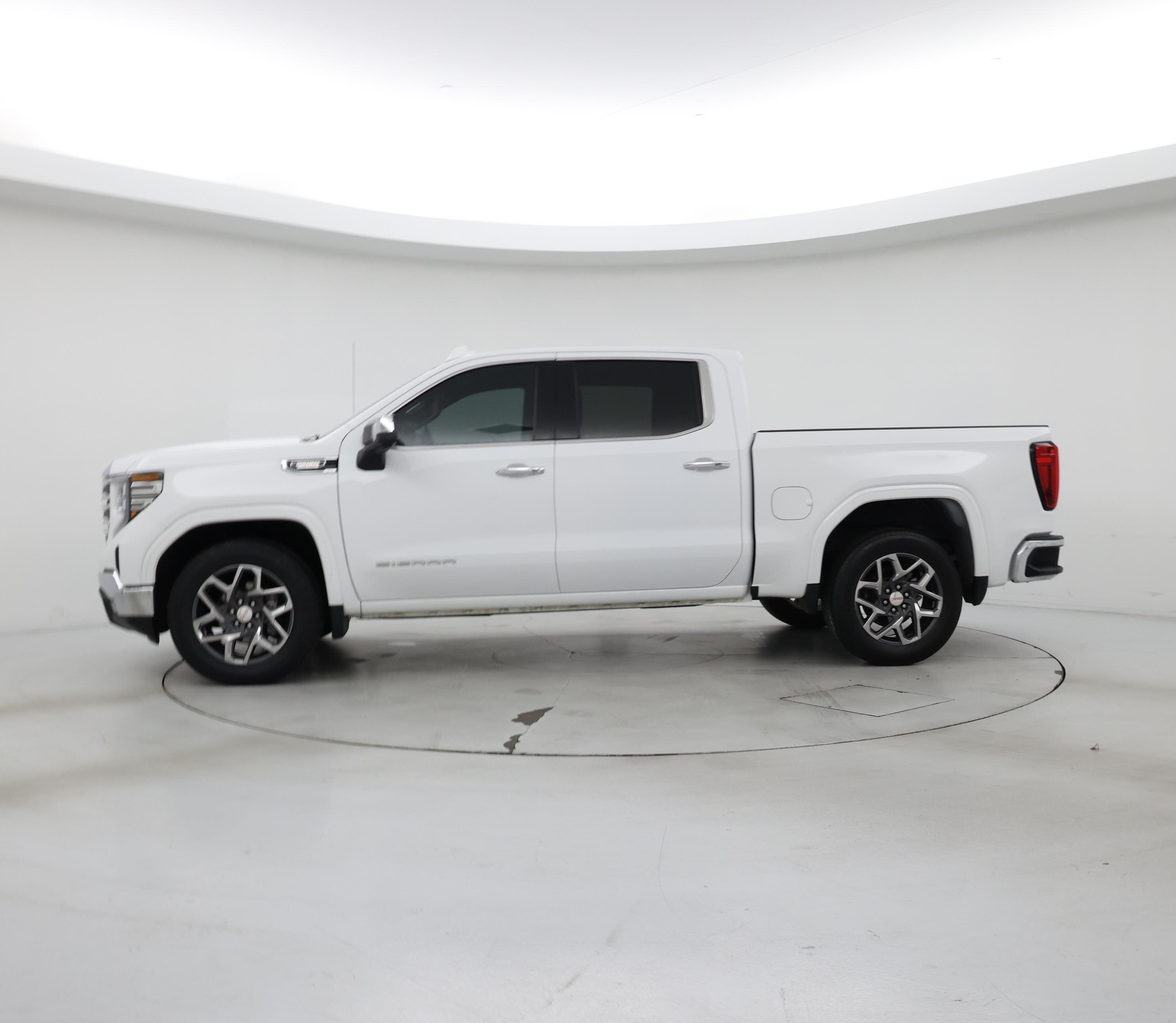 Thumbnail: 2024 GMC Sierra 1500 - 3