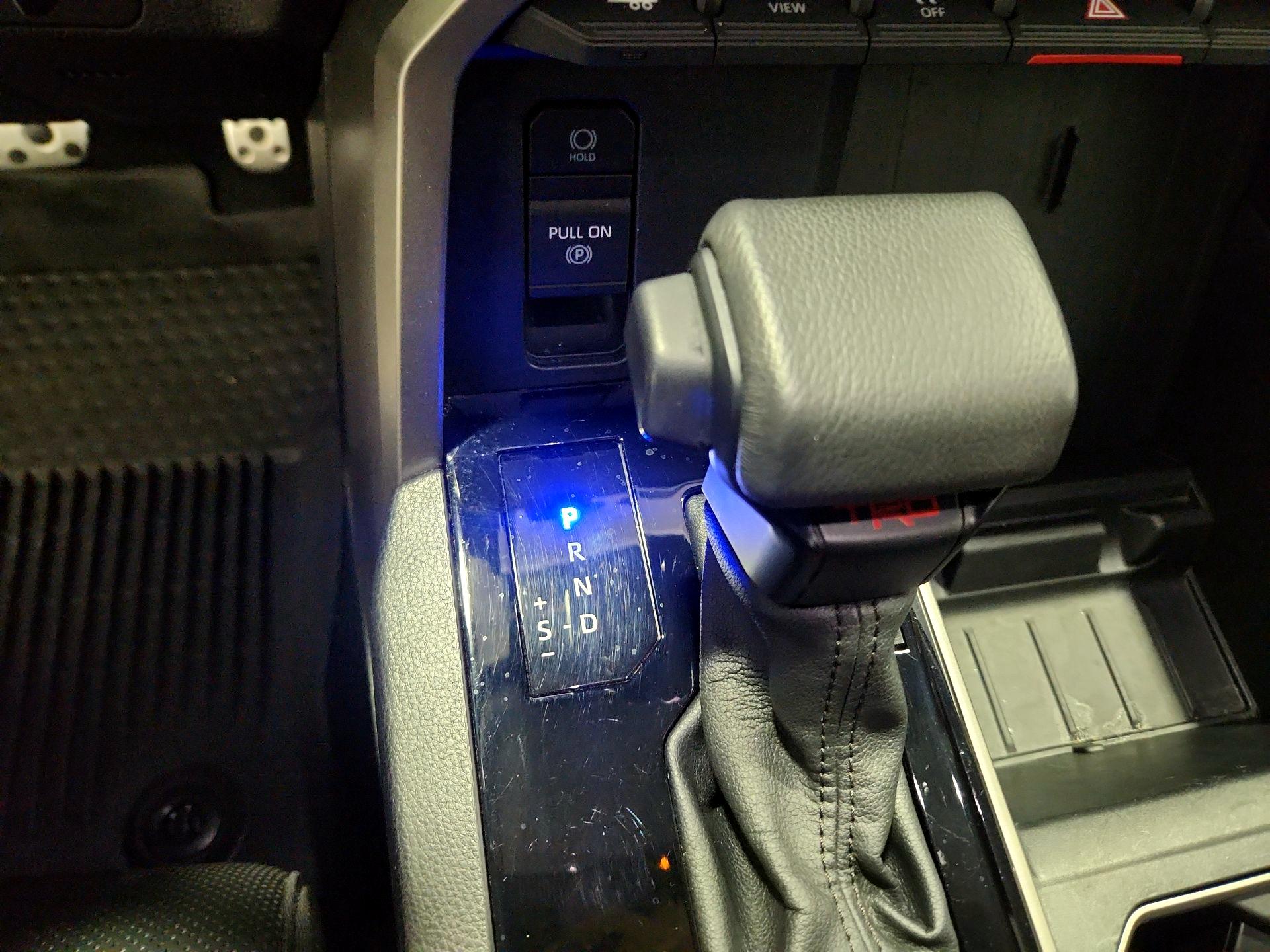 Thumbnail: 2022 Toyota Tundra - 17