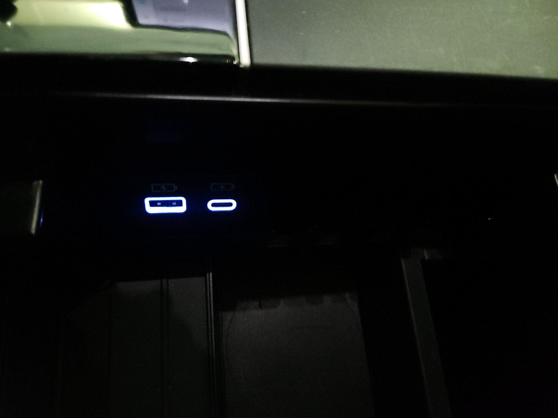 Thumbnail: 2022 Toyota Tundra - 18