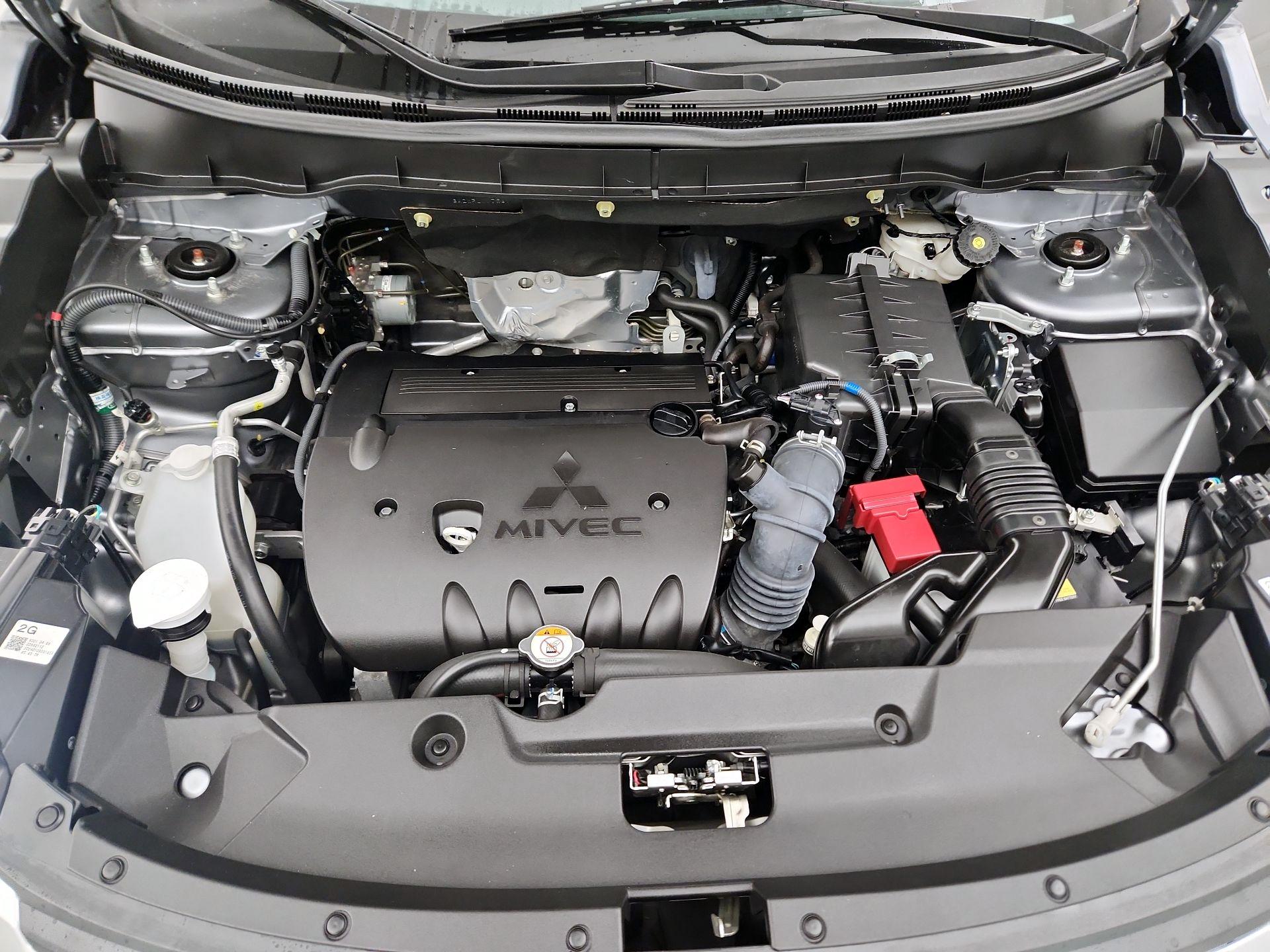 Thumbnail: 2024 Mitsubishi Outlander Sport - 17