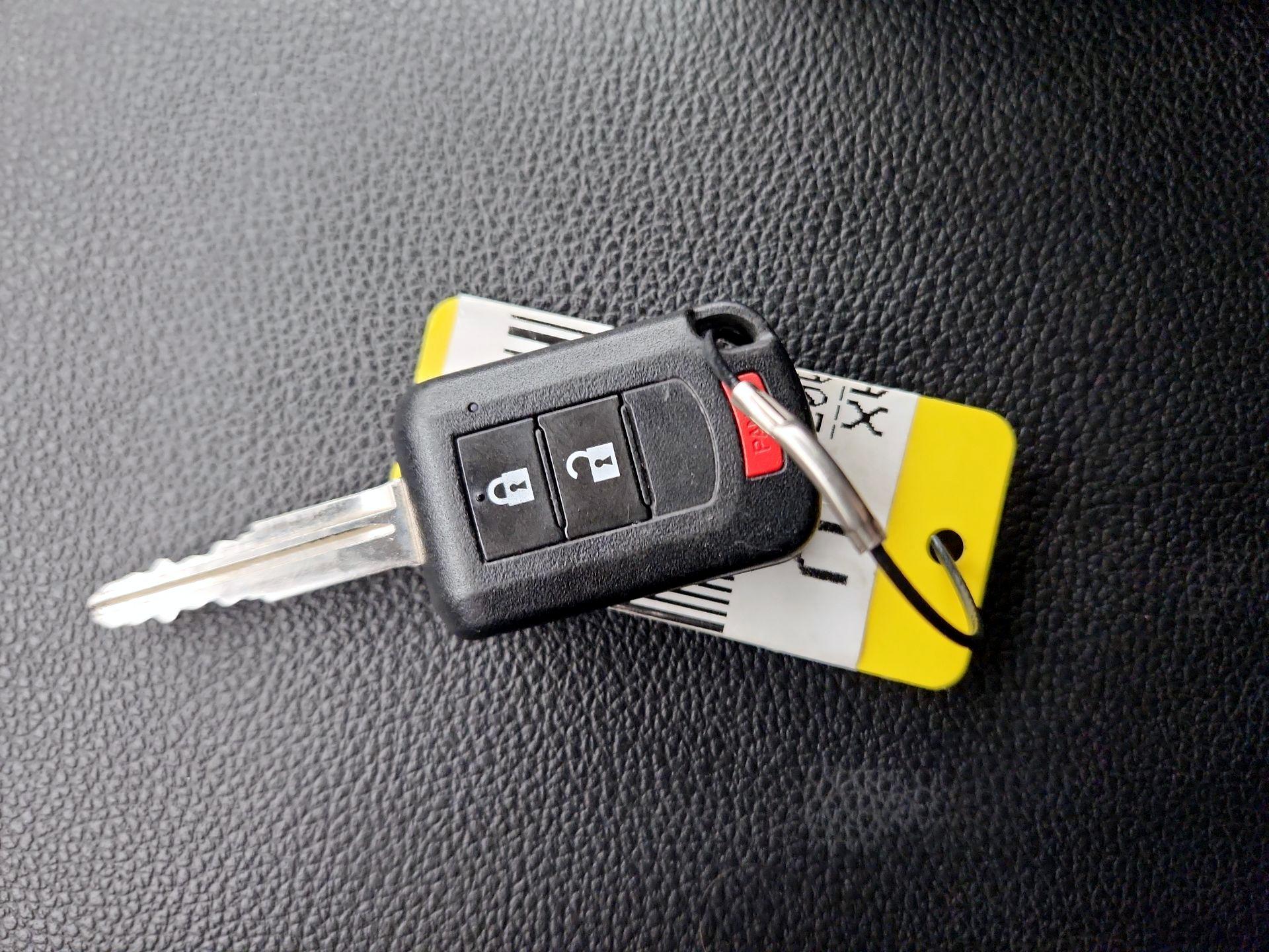 Thumbnail: 2024 Mitsubishi Outlander Sport - 18