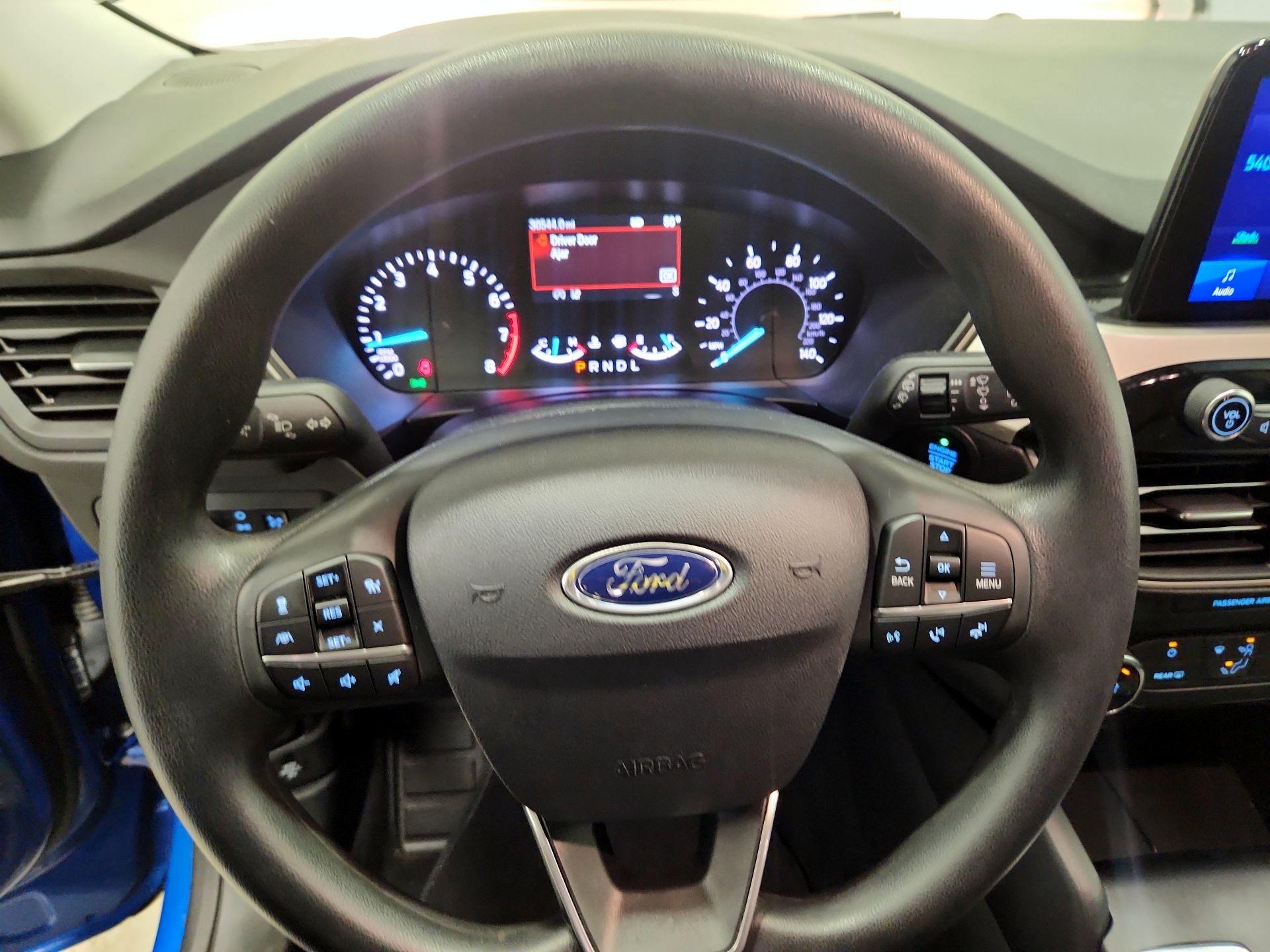 Thumbnail: 2021 Ford Escape - 10