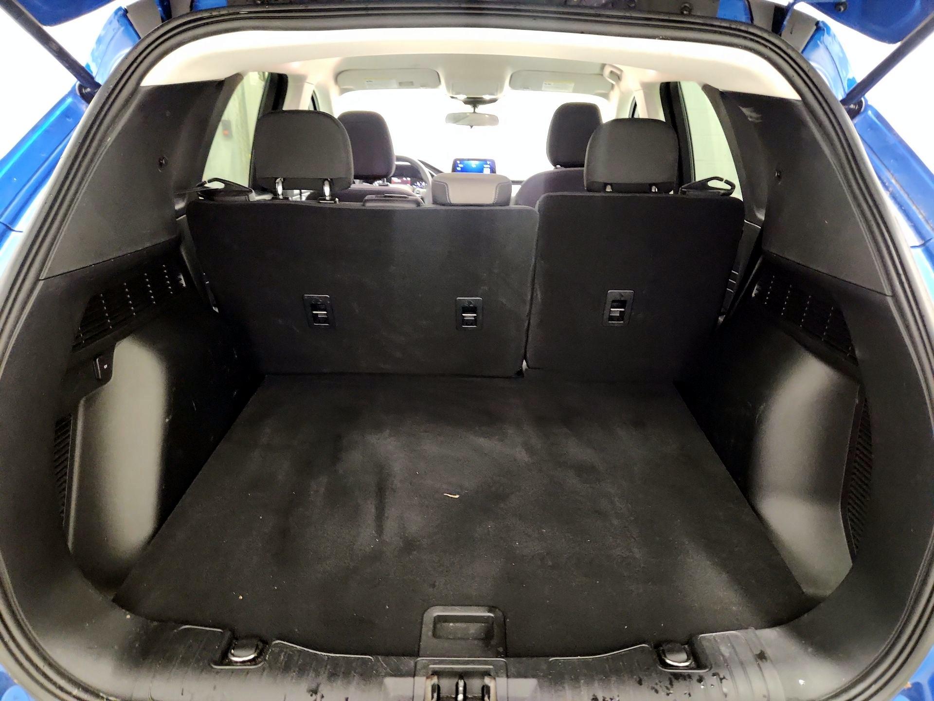 Thumbnail: 2021 Ford Escape - 20