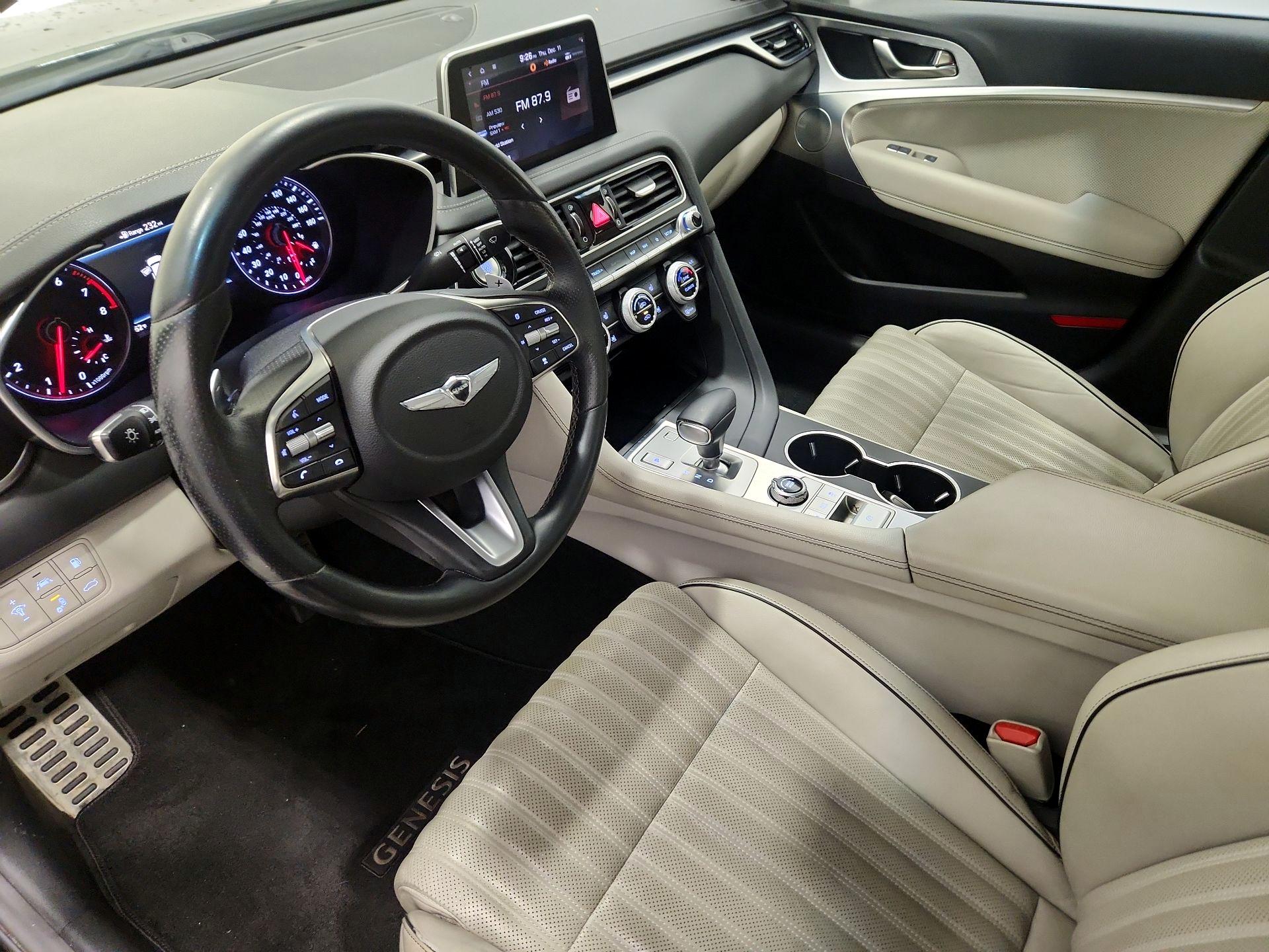 Thumbnail: 2019 Genesis G70 - 11