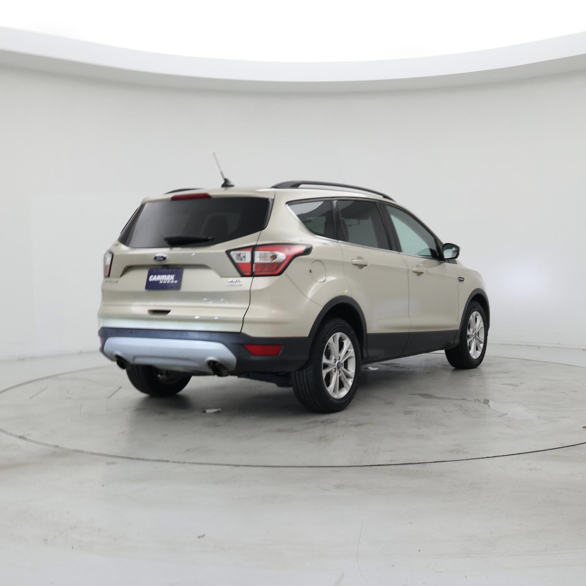 Thumbnail: 2018 Ford Escape - 8