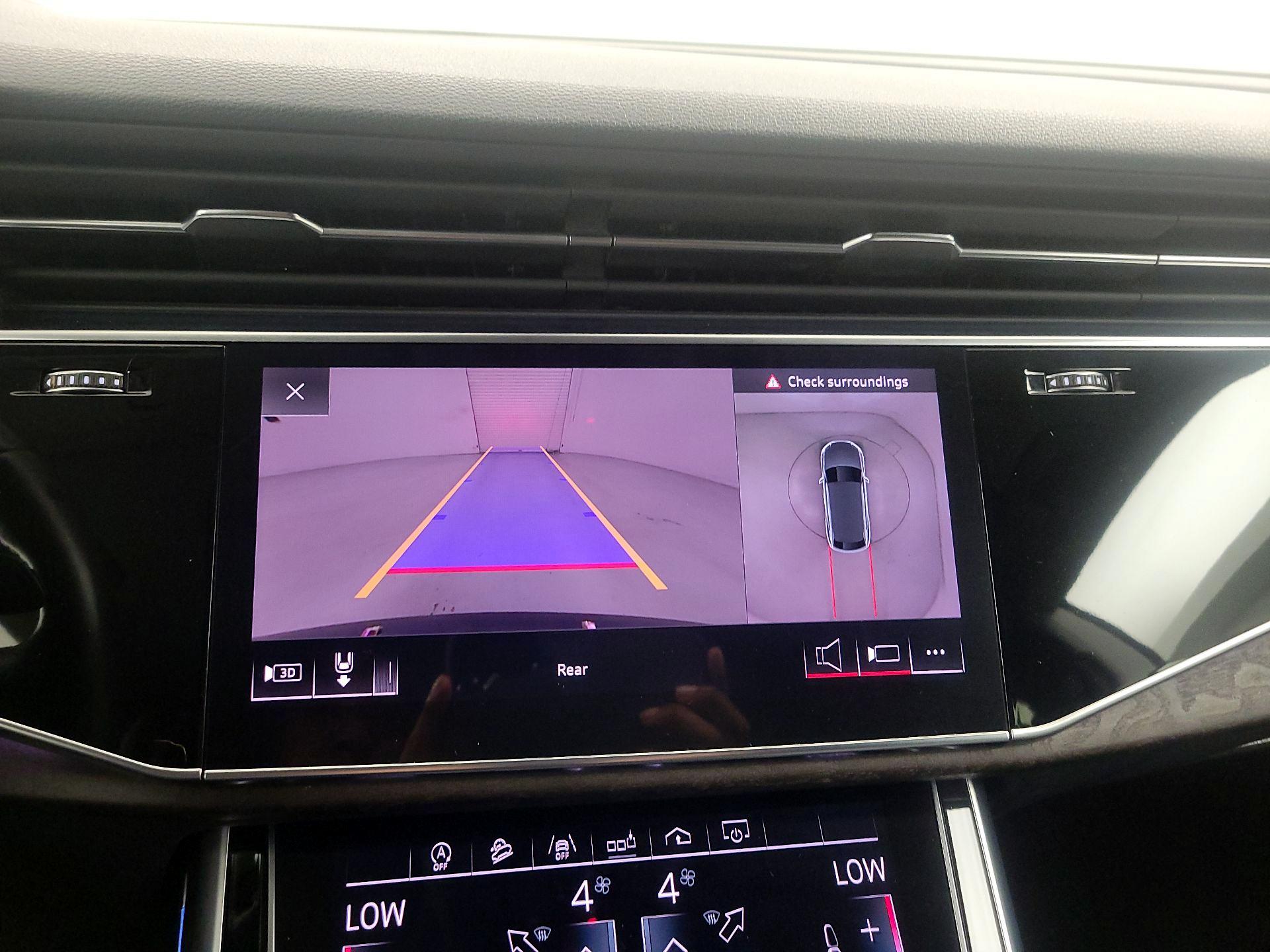 Thumbnail: 2019 Audi Q8 - 15