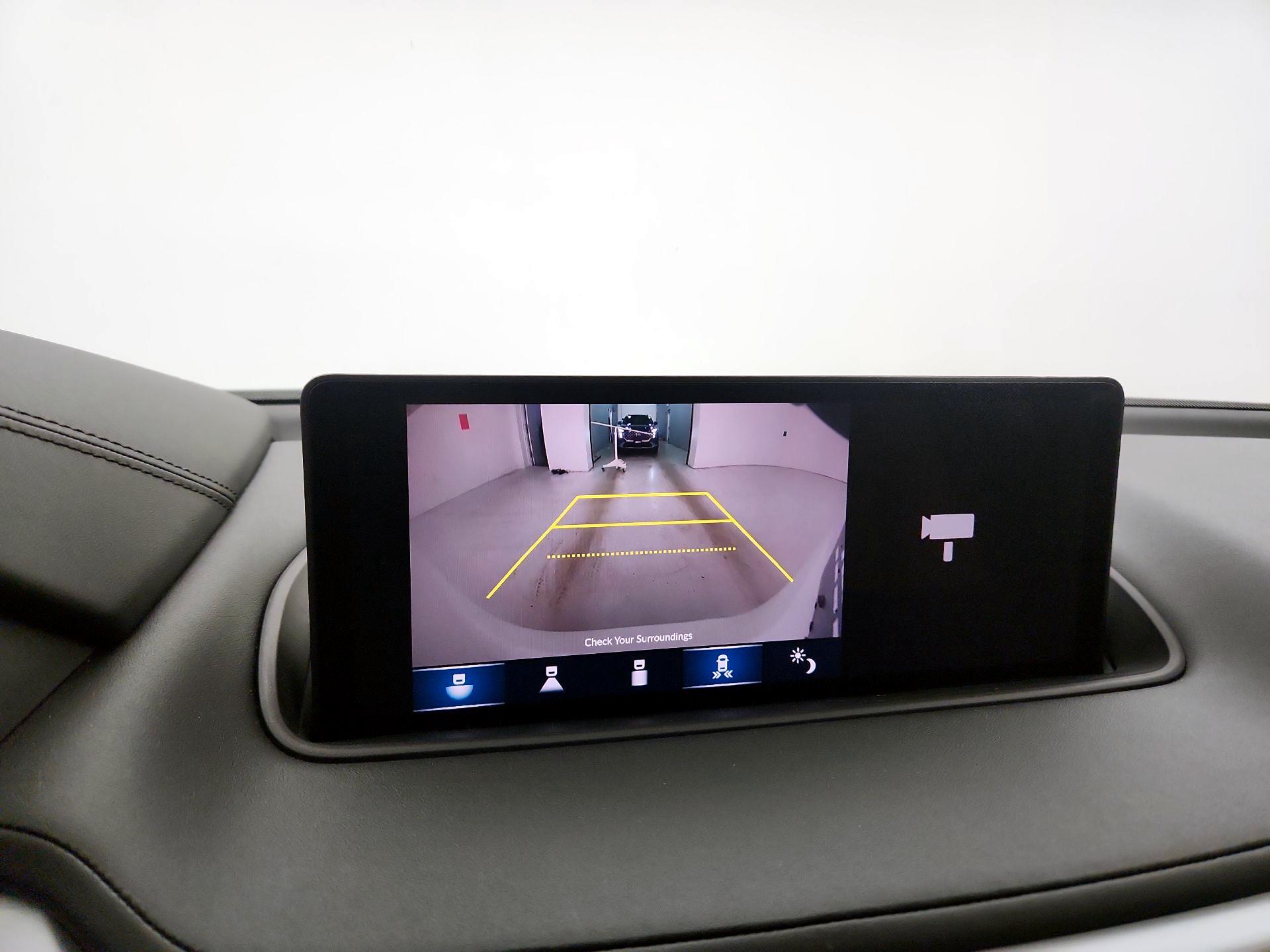 Thumbnail: 2023 Acura MDX - 14