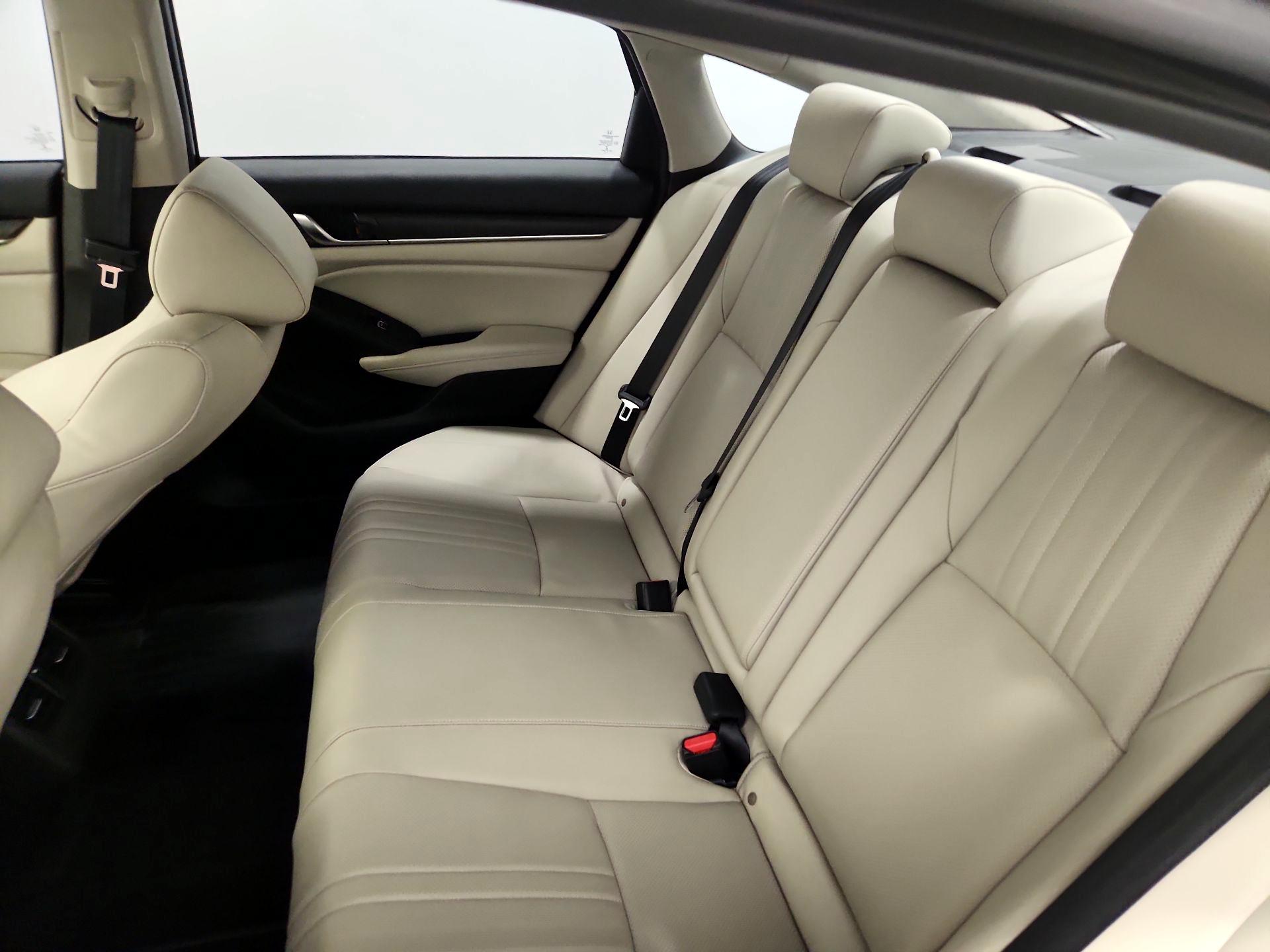 Thumbnail: 2018 Honda Accord - 20