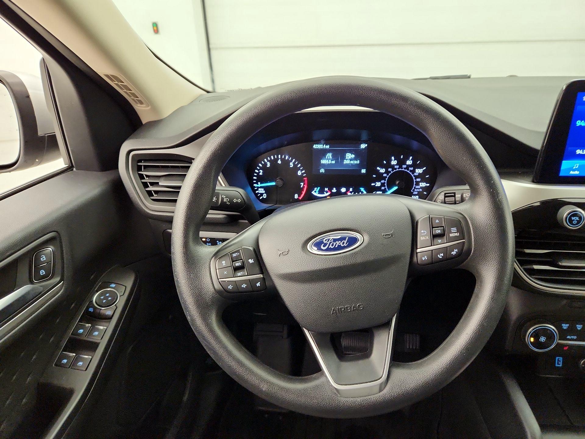 Thumbnail: 2020 Ford Escape - 10