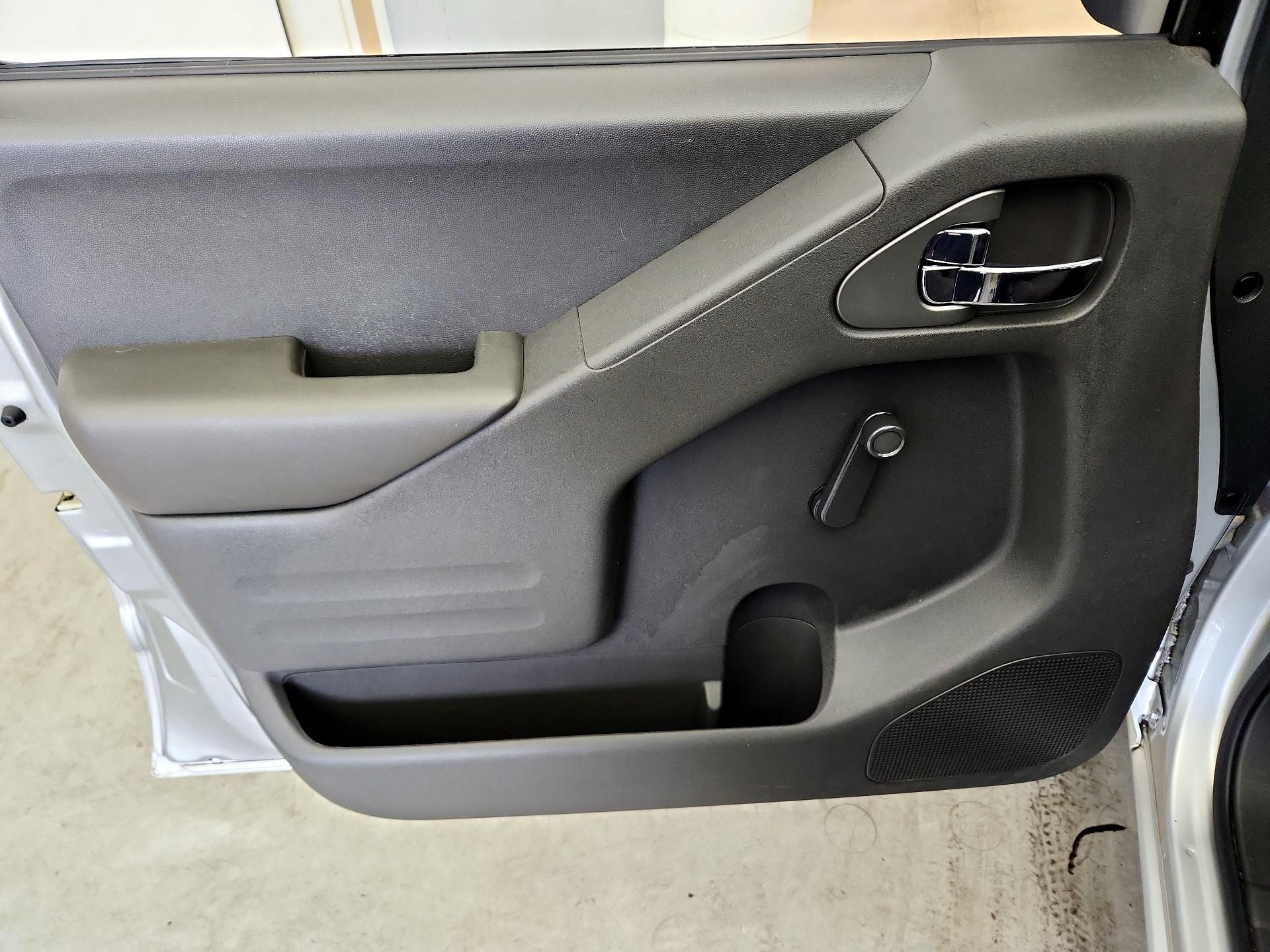 Thumbnail: 2018 Nissan Frontier - 12