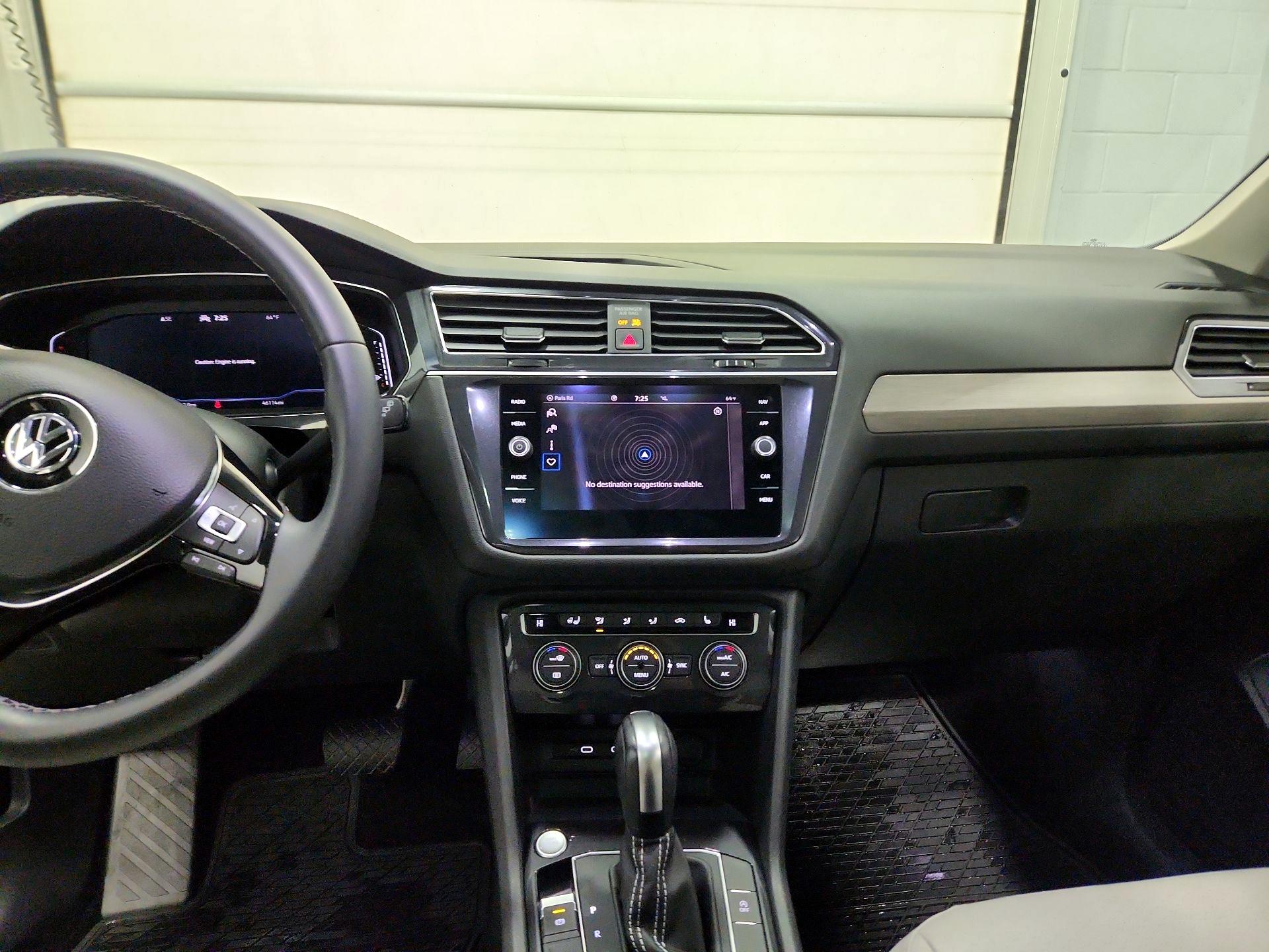 Thumbnail: 2021 Volkswagen Tiguan - 9