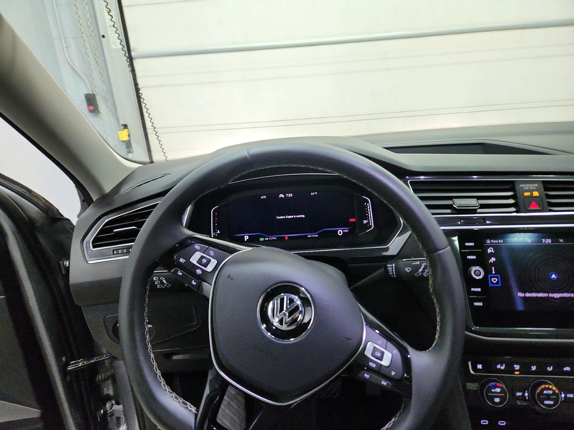 Thumbnail: 2021 Volkswagen Tiguan - 10